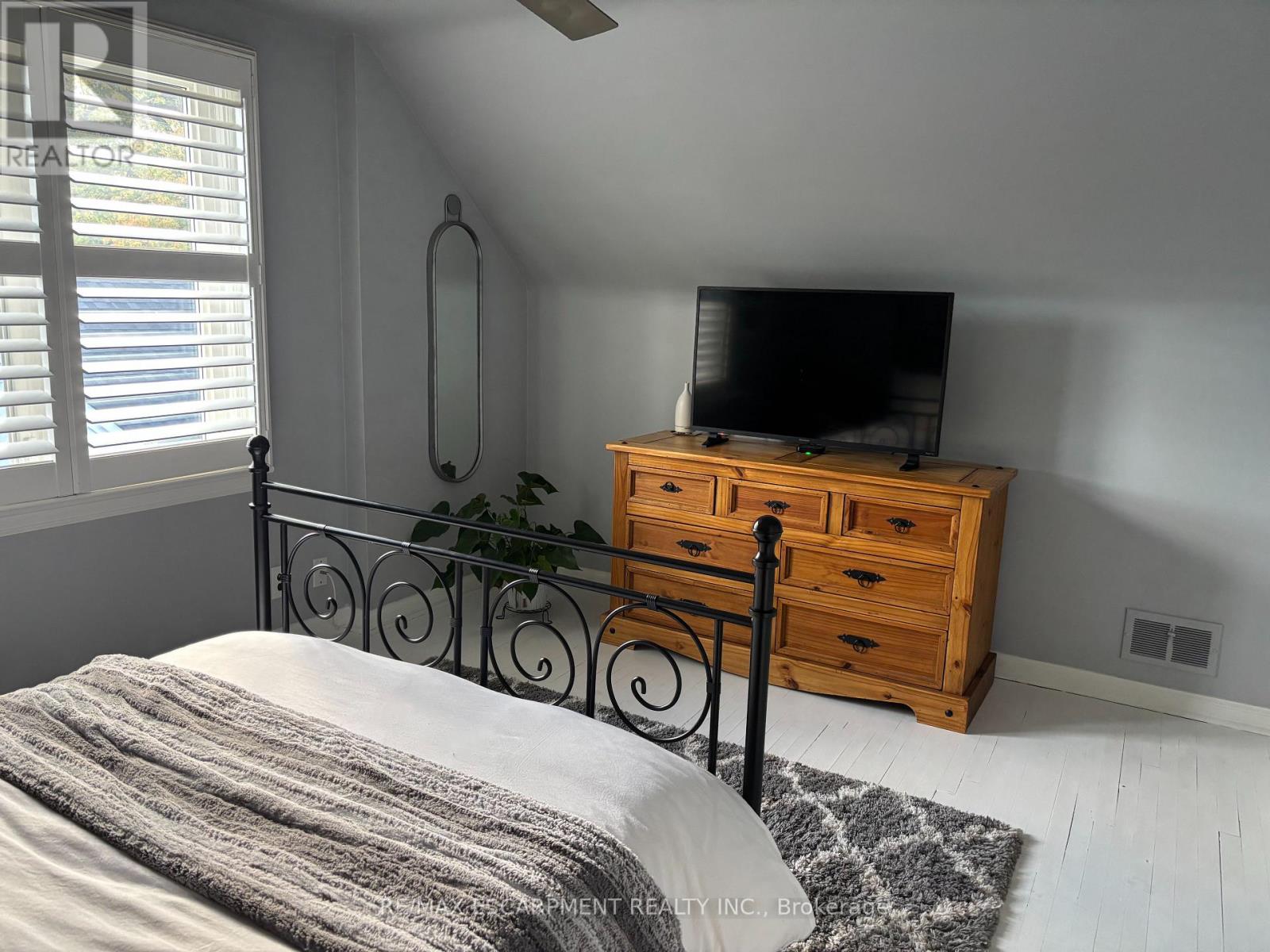 60 Galbraith Drive, Hamilton, Ontario  L8G 1Z9 - Photo 22 - X12479203