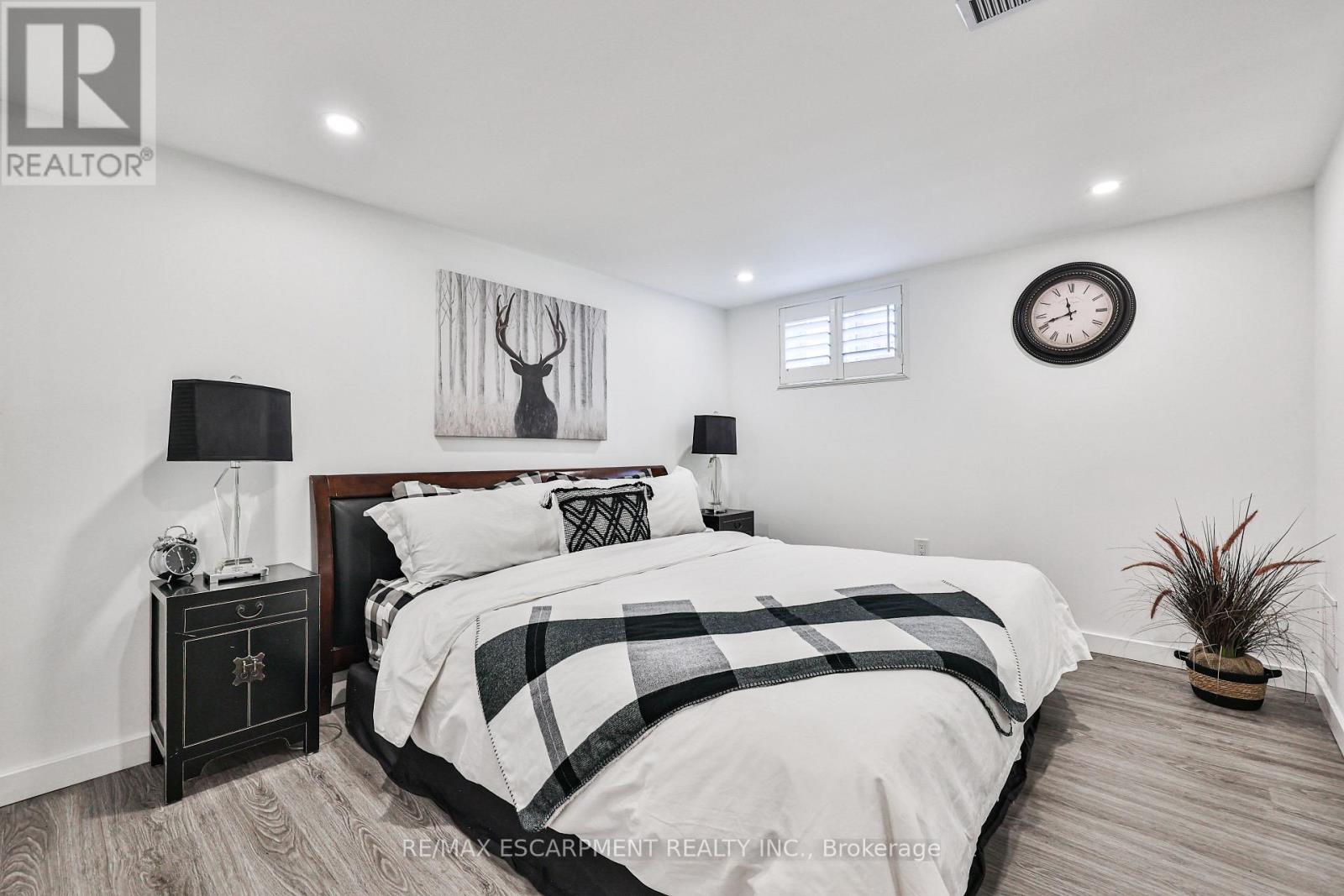60 Galbraith Drive, Hamilton, Ontario  L8G 1Z9 - Photo 32 - X12479203