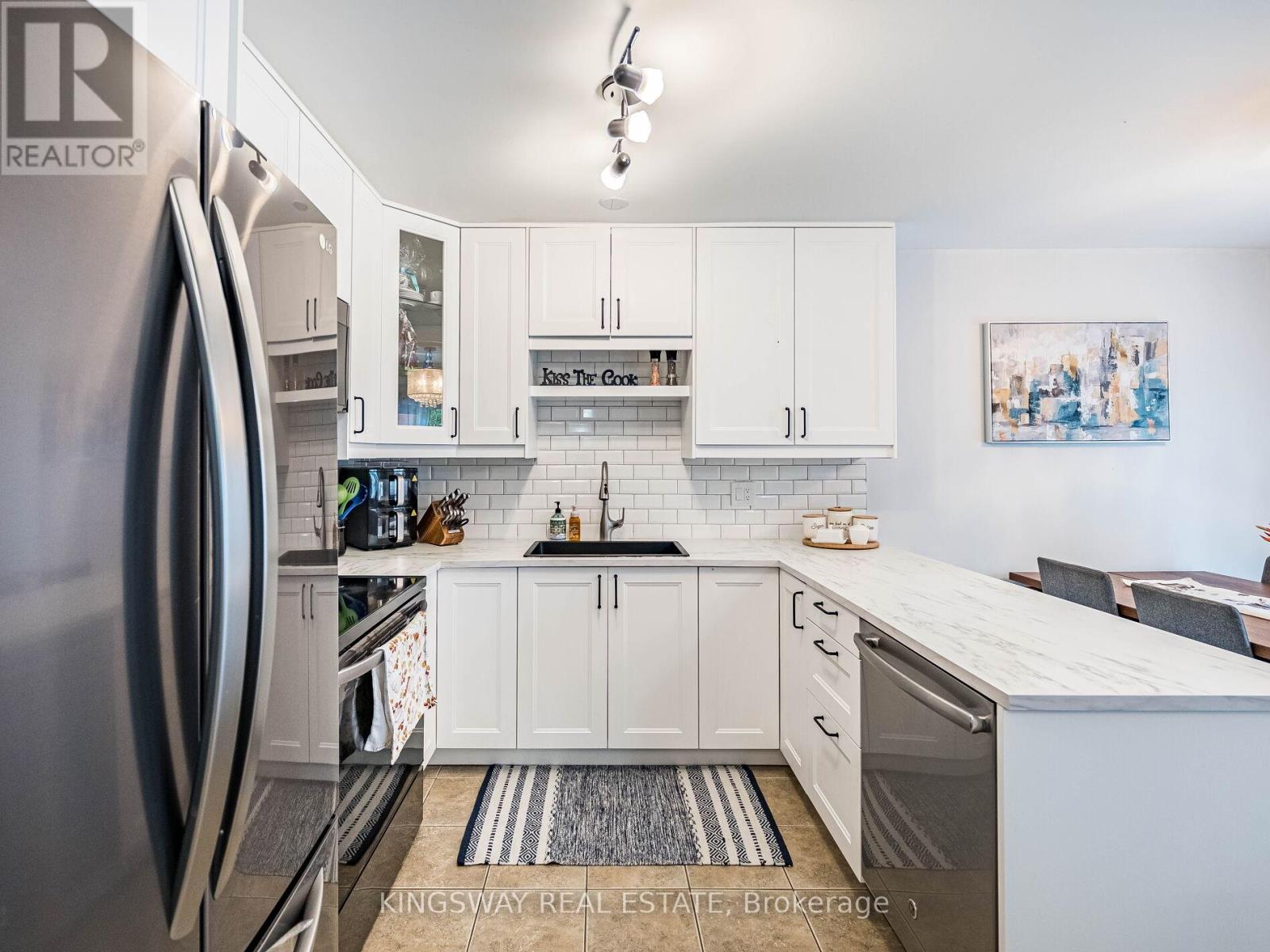 278 Southbrook Drive, Hamilton, Ontario  L0R 1C0 - Photo 19 - X12479217