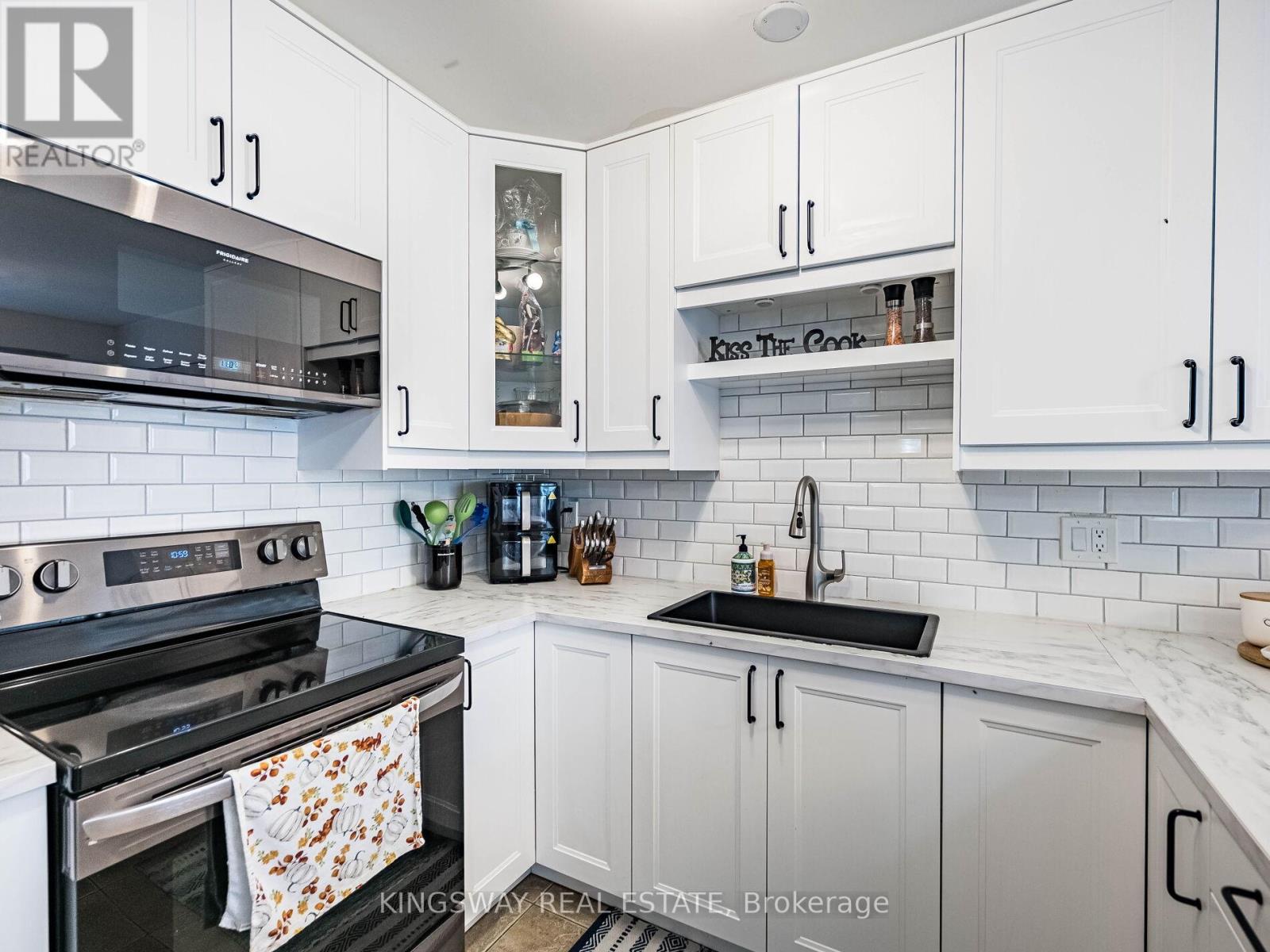 278 Southbrook Drive, Hamilton, Ontario  L0R 1C0 - Photo 20 - X12479217