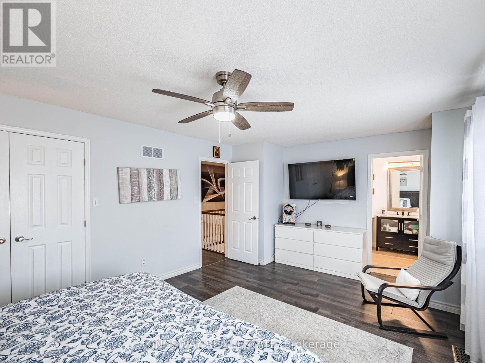 278 Southbrook Drive, Hamilton, Ontario  L0R 1C0 - Photo 26 - X12479217