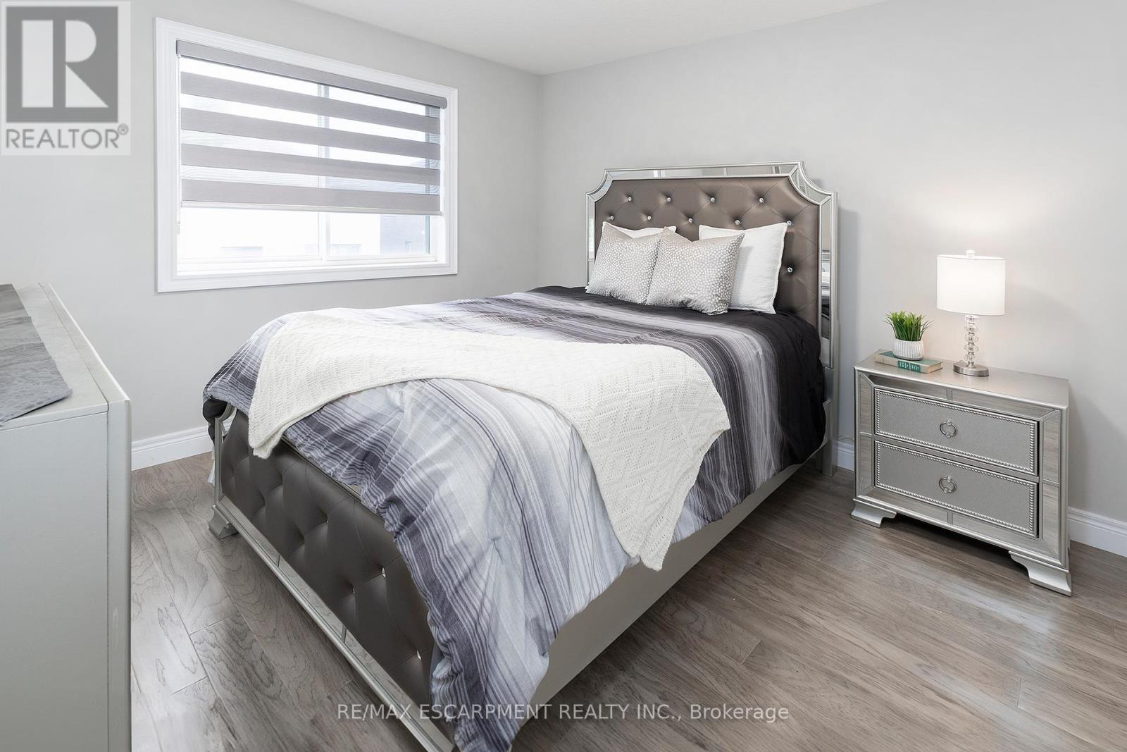 44 Miller Drive, Hamilton, Ontario  L9G 2J1 - Photo 22 - X12479223