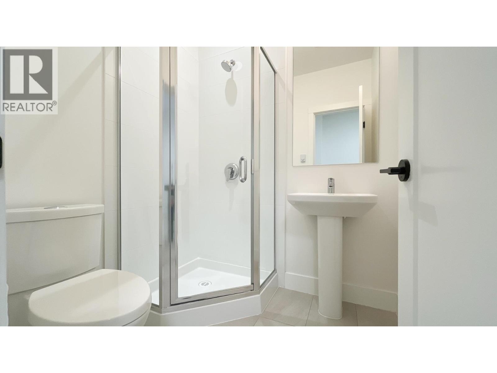 33 3552 Victoria Drive, Coquitlam, British Columbia  V3E 0N7 - Photo 30 - R3061451