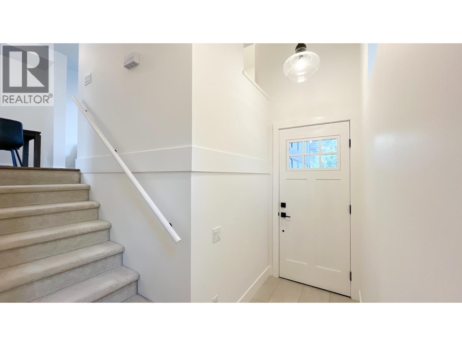 33 3552 Victoria Drive, Coquitlam, British Columbia  V3E 0N7 - Photo 7 - R3061451