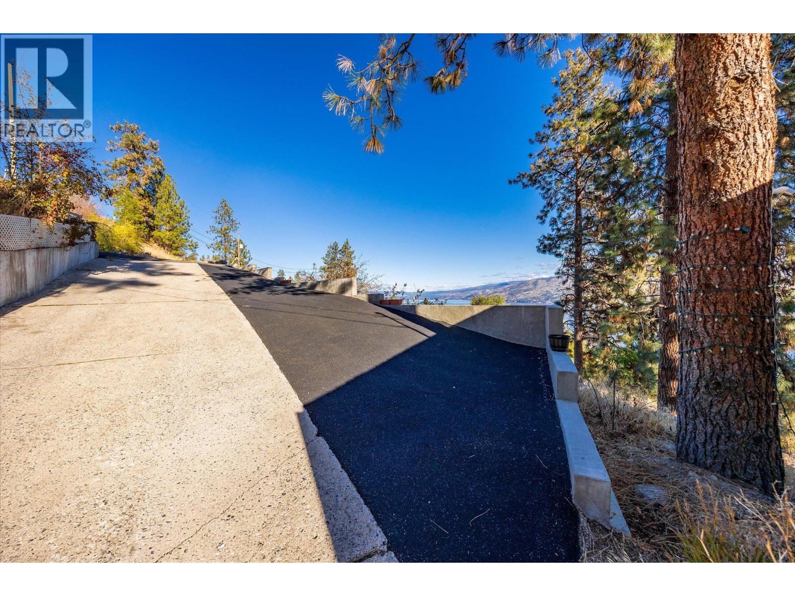 5821 Atkinson Crescent, Peachland, British Columbia  V0H 1X4 - Photo 57 - 10366640
