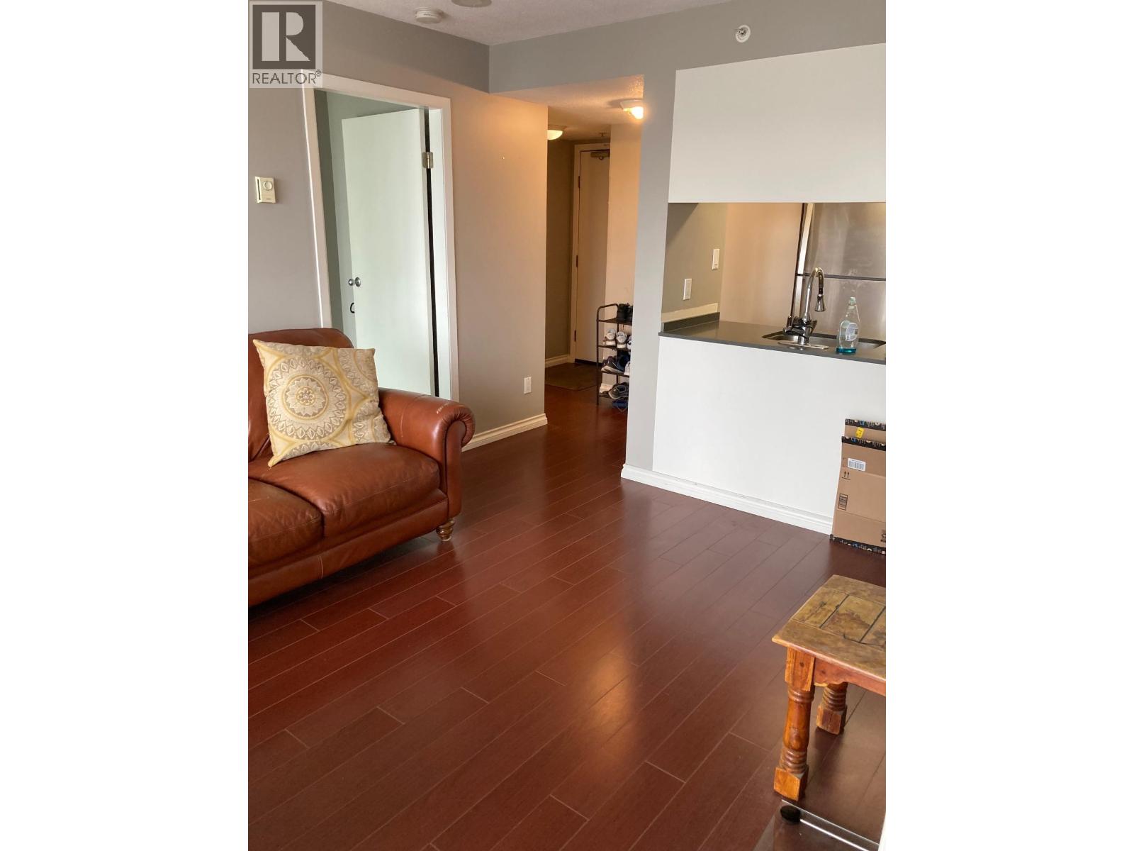 2402 1188 Howe Street, Vancouver, British Columbia  V6Z 2S8 - Photo 4 - R3057256