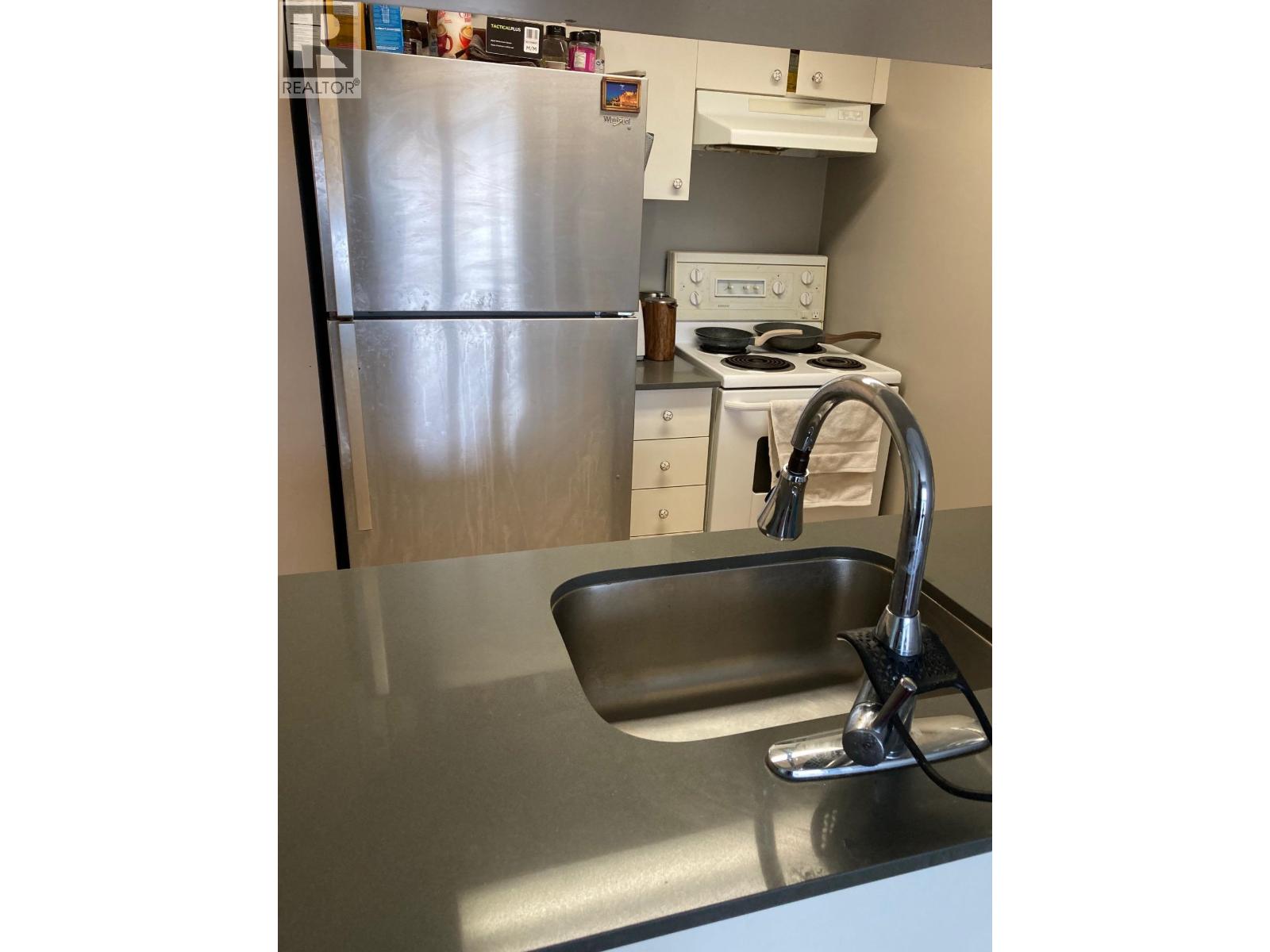 2402 1188 Howe Street, Vancouver, British Columbia  V6Z 2S8 - Photo 5 - R3057256