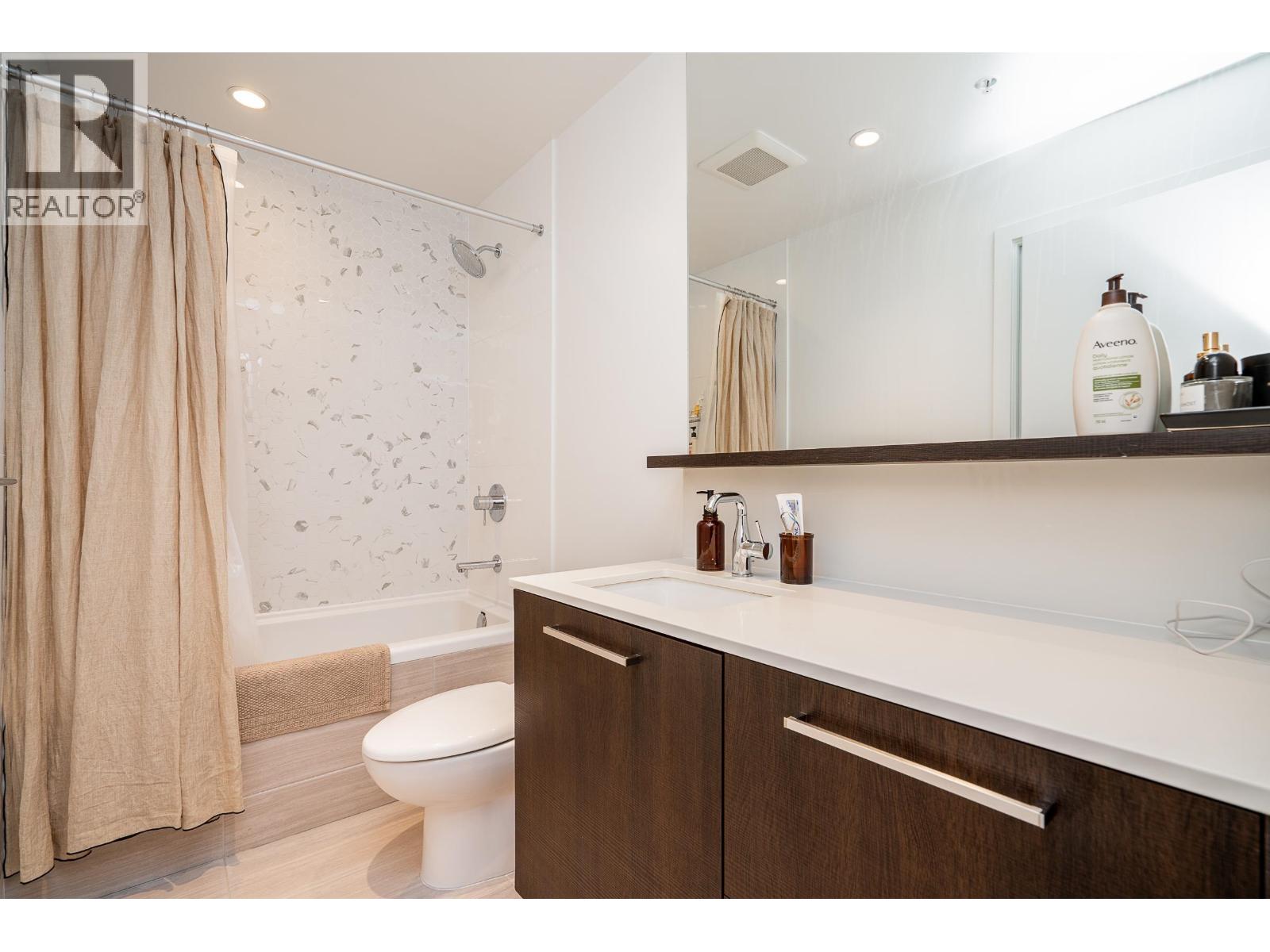 1701 567 Clarke Road, Coquitlam, British Columbia  V3J 0K7 - Photo 15 - R3061356