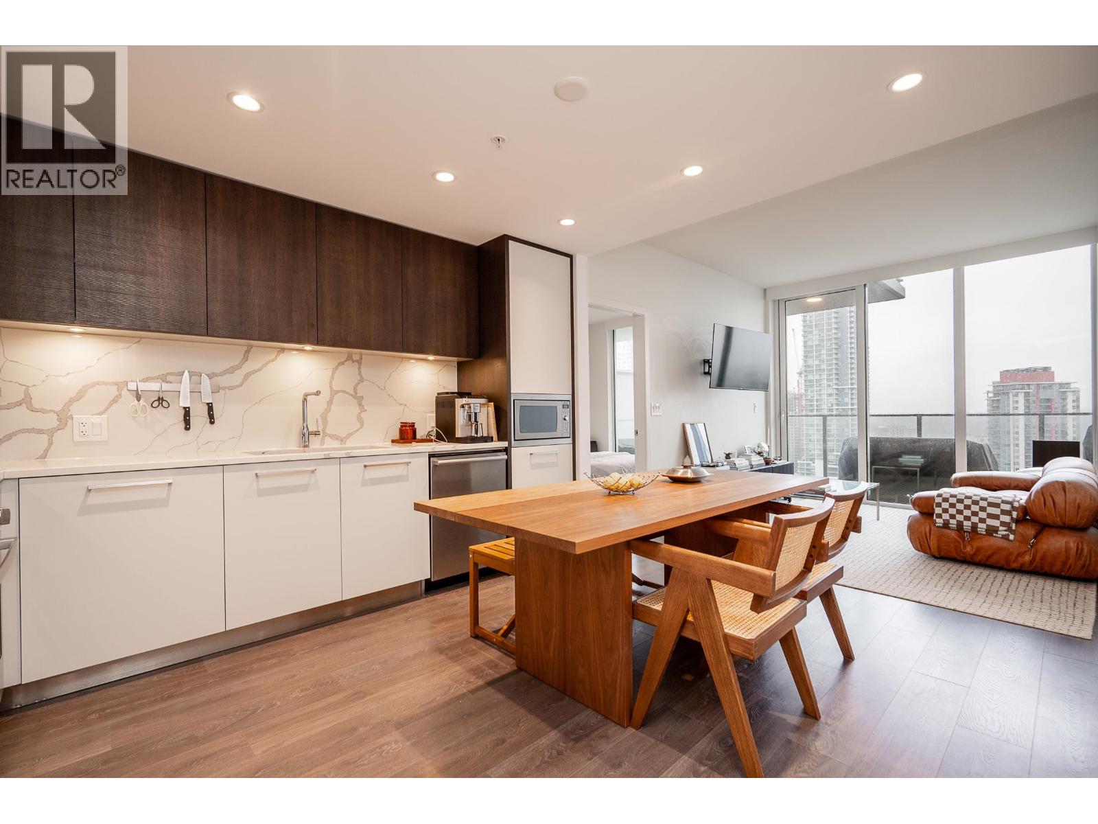 1701 567 CLARKE ROAD, coquitlam, British Columbia