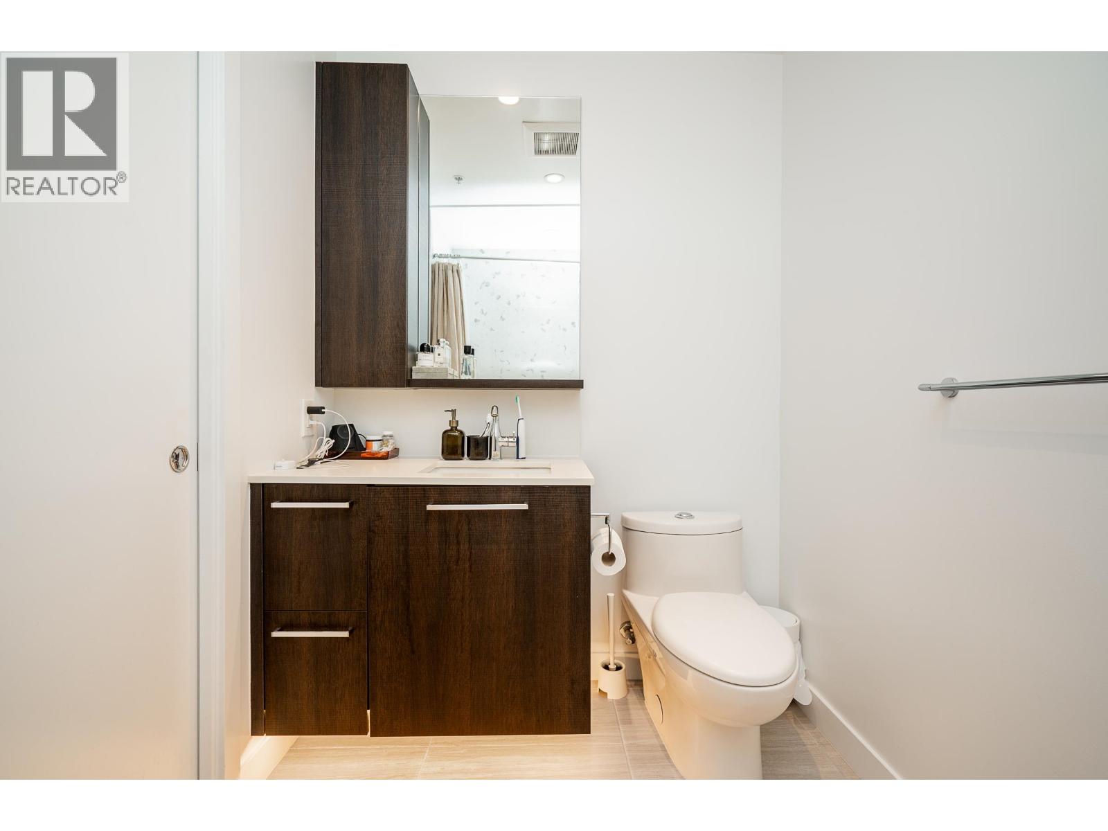 1701 567 Clarke Road, Coquitlam, British Columbia  V3J 0K7 - Photo 11 - R3061356