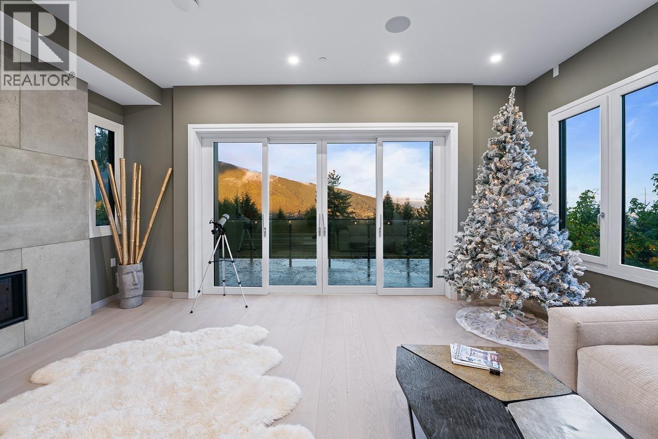 594 Craigmohr Drive, West Vancouver, British Columbia  V7S 1X2 - Photo 6 - R3061440