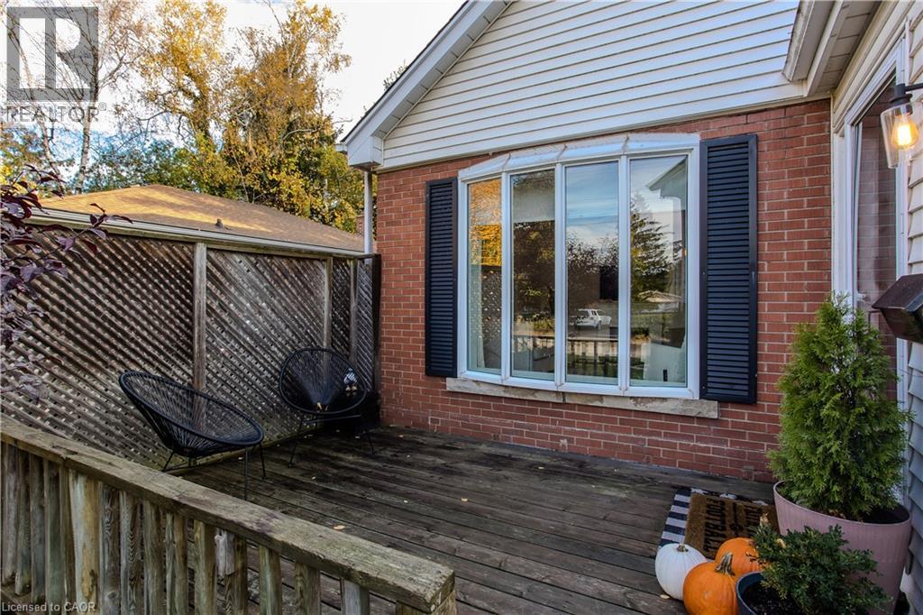 333 St Paul Street, Burlington, Ontario  L7R 3K9 - Photo 4 - 40781560