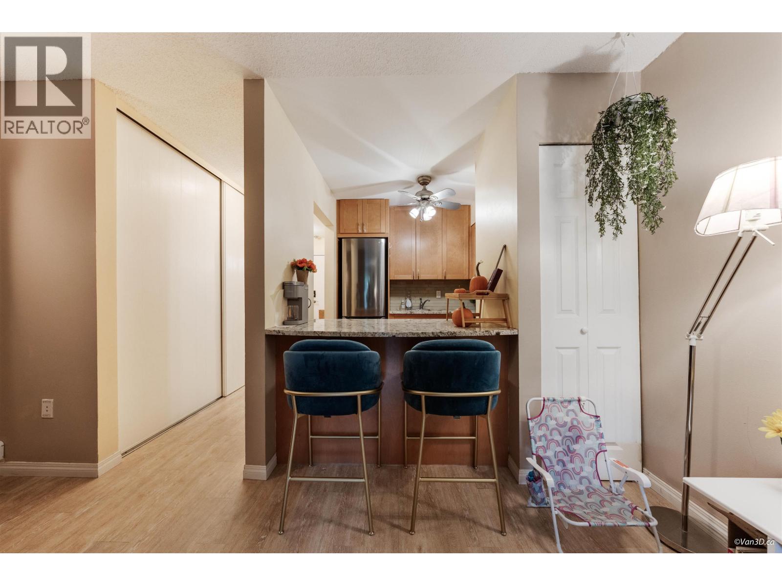 210 1545 E 2nd Avenue, Vancouver, British Columbia  V5N 1C8 - Photo 7 - R3060377