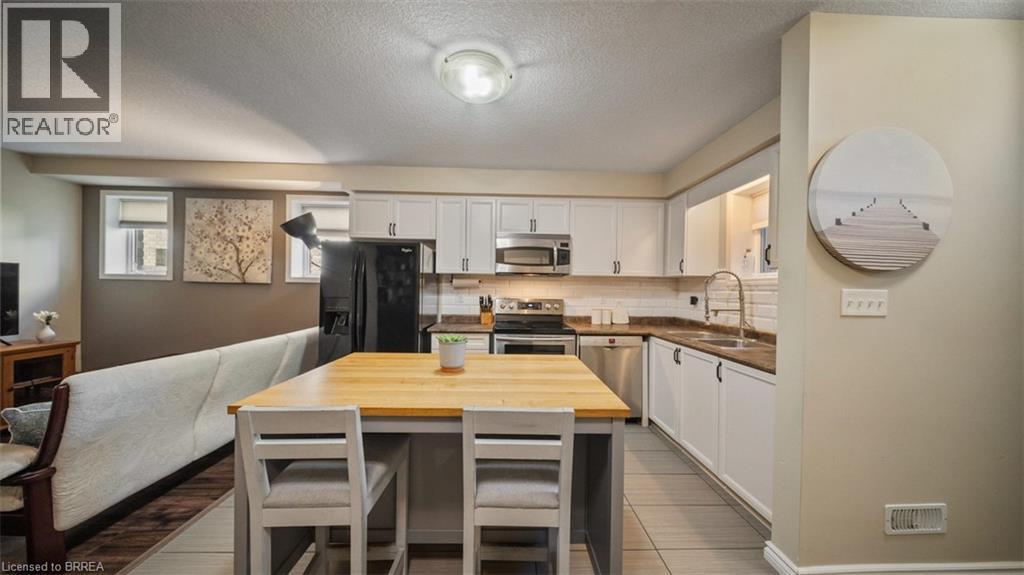 931 Glasgow Street Unit# 14-D, Kitchener, Ontario  N2N 0B6 - Photo 6 - 40776290