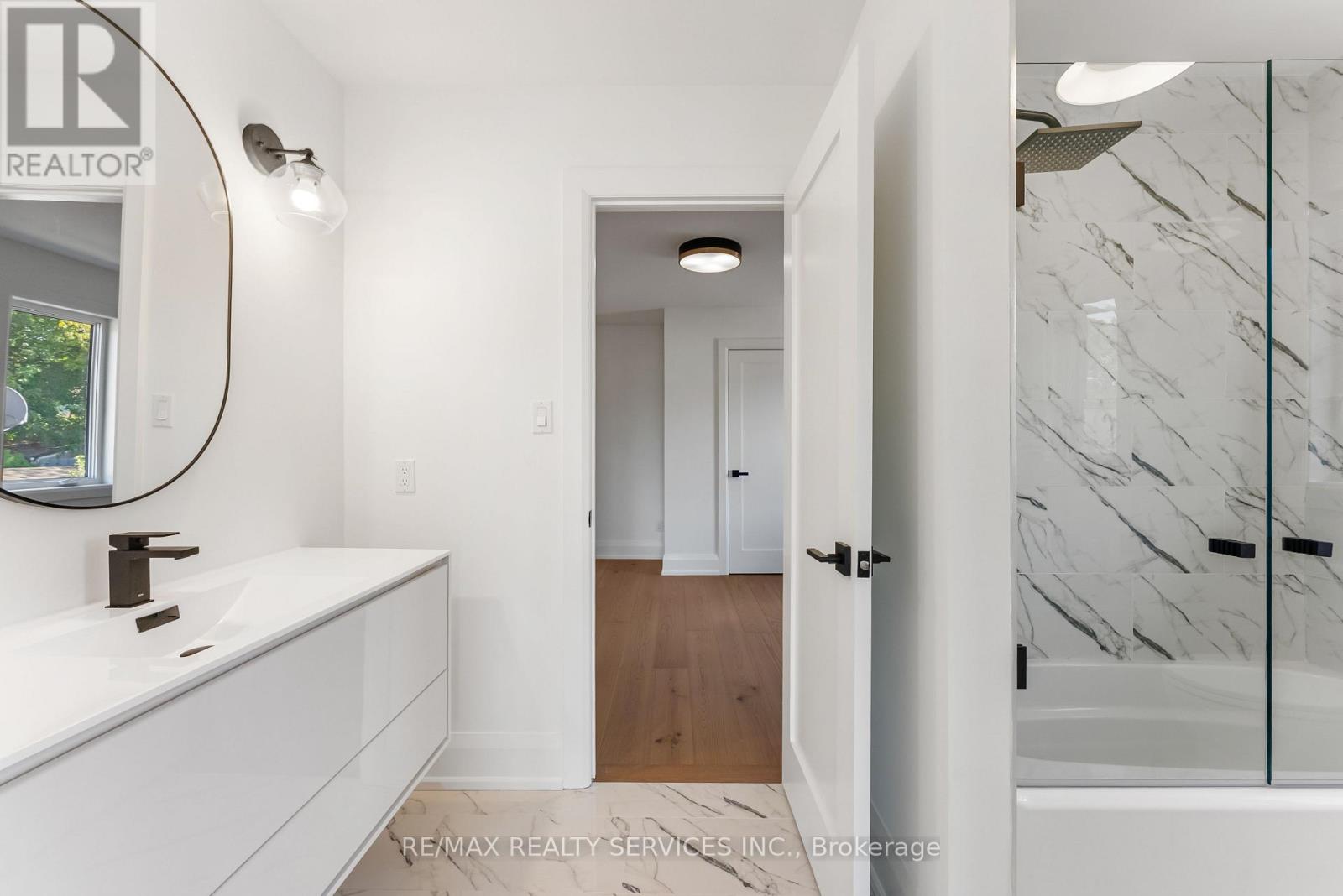 49 Greendowns Drive, Toronto (Scarborough Village), Ontario  M1M 2G6 - Photo 23 - E12477713