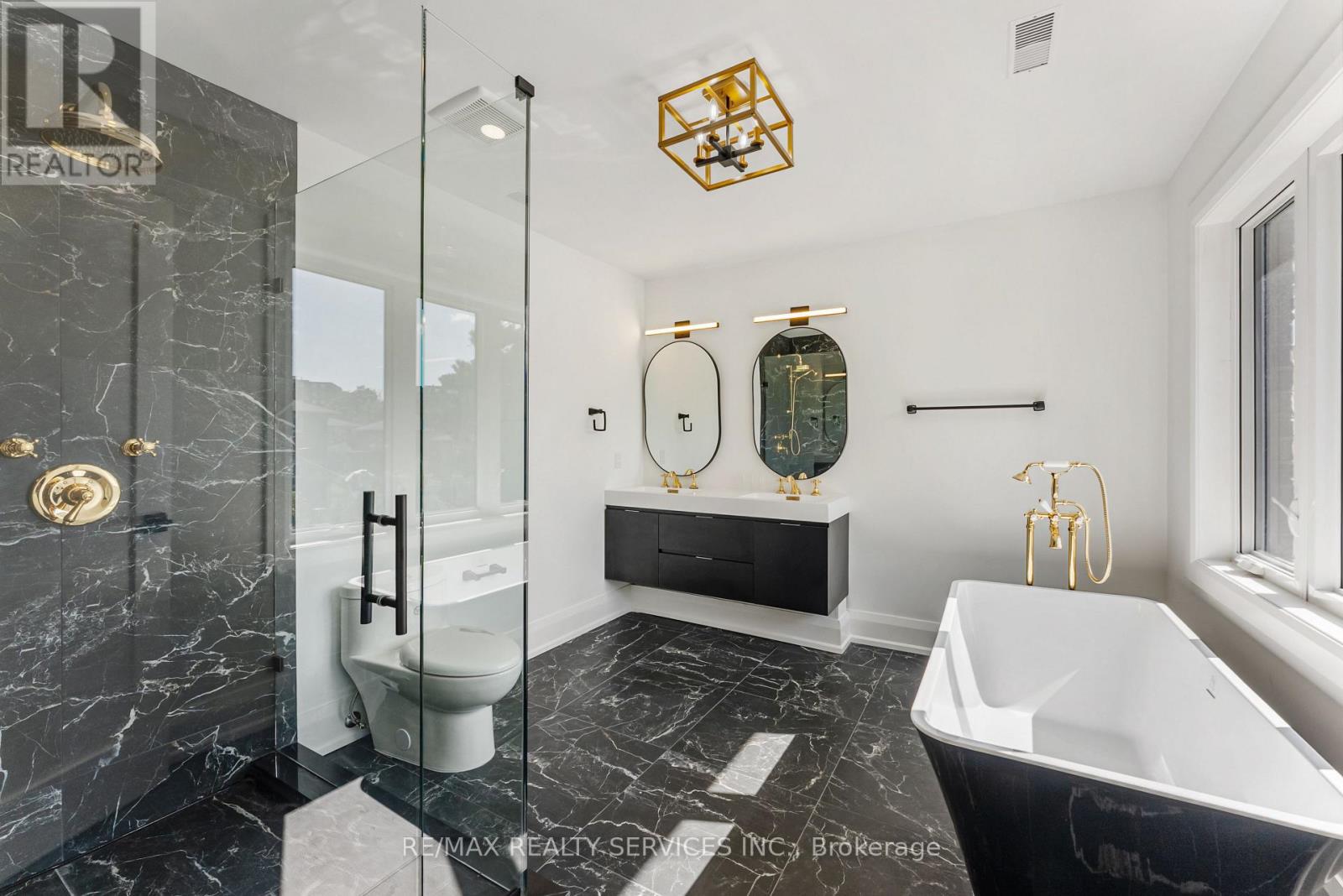 49 Greendowns Drive, Toronto (Scarborough Village), Ontario  M1M 2G6 - Photo 20 - E12477713