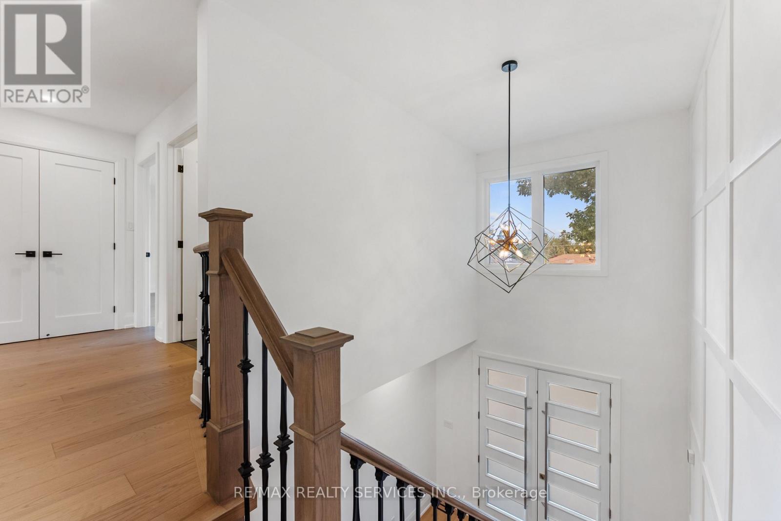 49 Greendowns Drive, Toronto (Scarborough Village), Ontario  M1M 2G6 - Photo 15 - E12477713