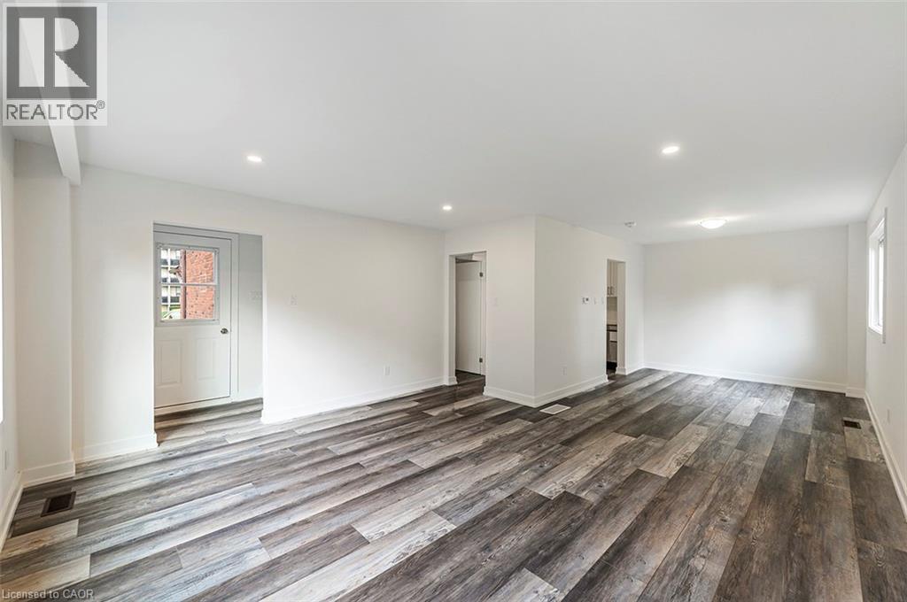 56 & 58 Delawana Drive, Hamilton, Ontario  L8E 1G4 - Photo 4 - 40781832