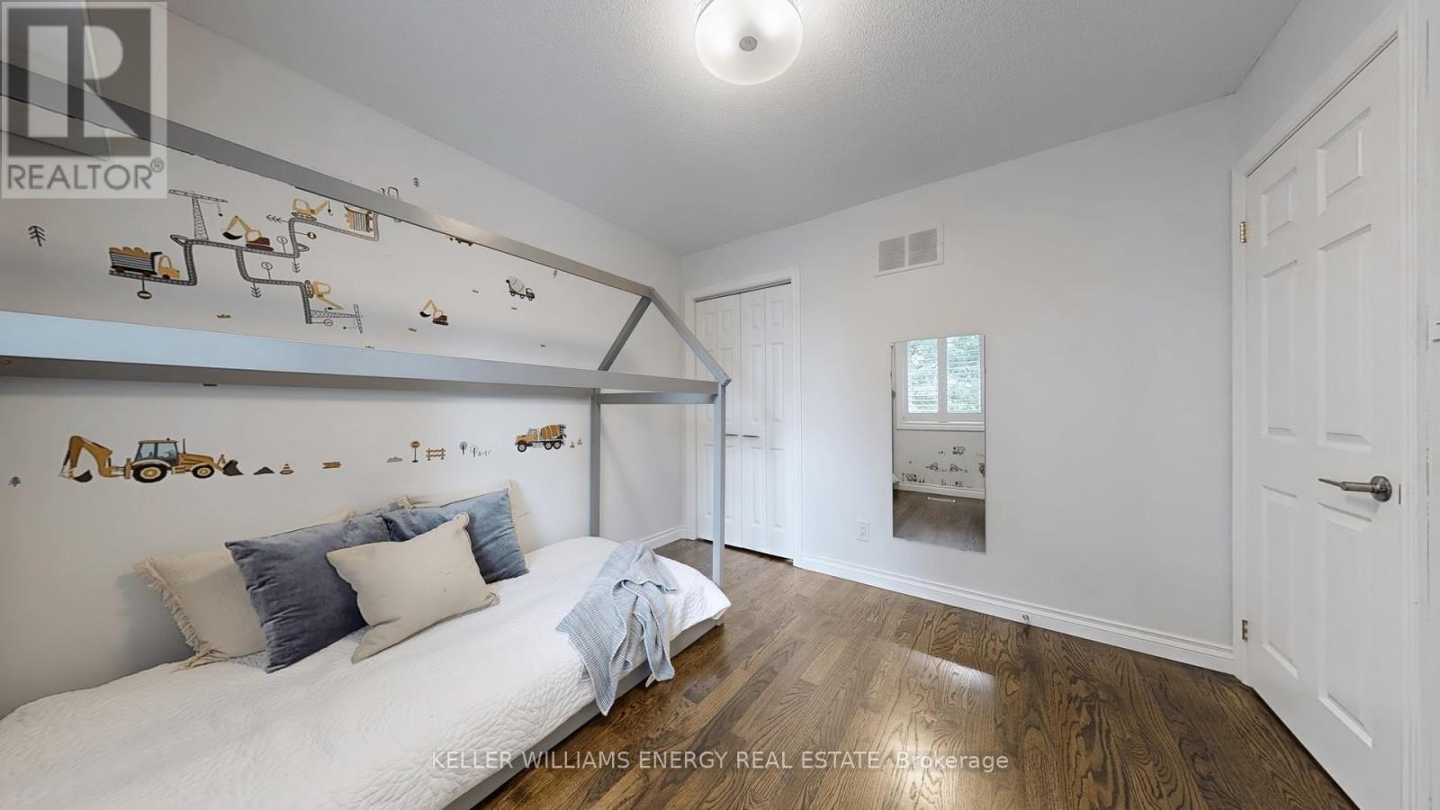 29 Fry Court, Markham (Markham Village), Ontario  L3P 4G9 - Photo 28 - N12479378