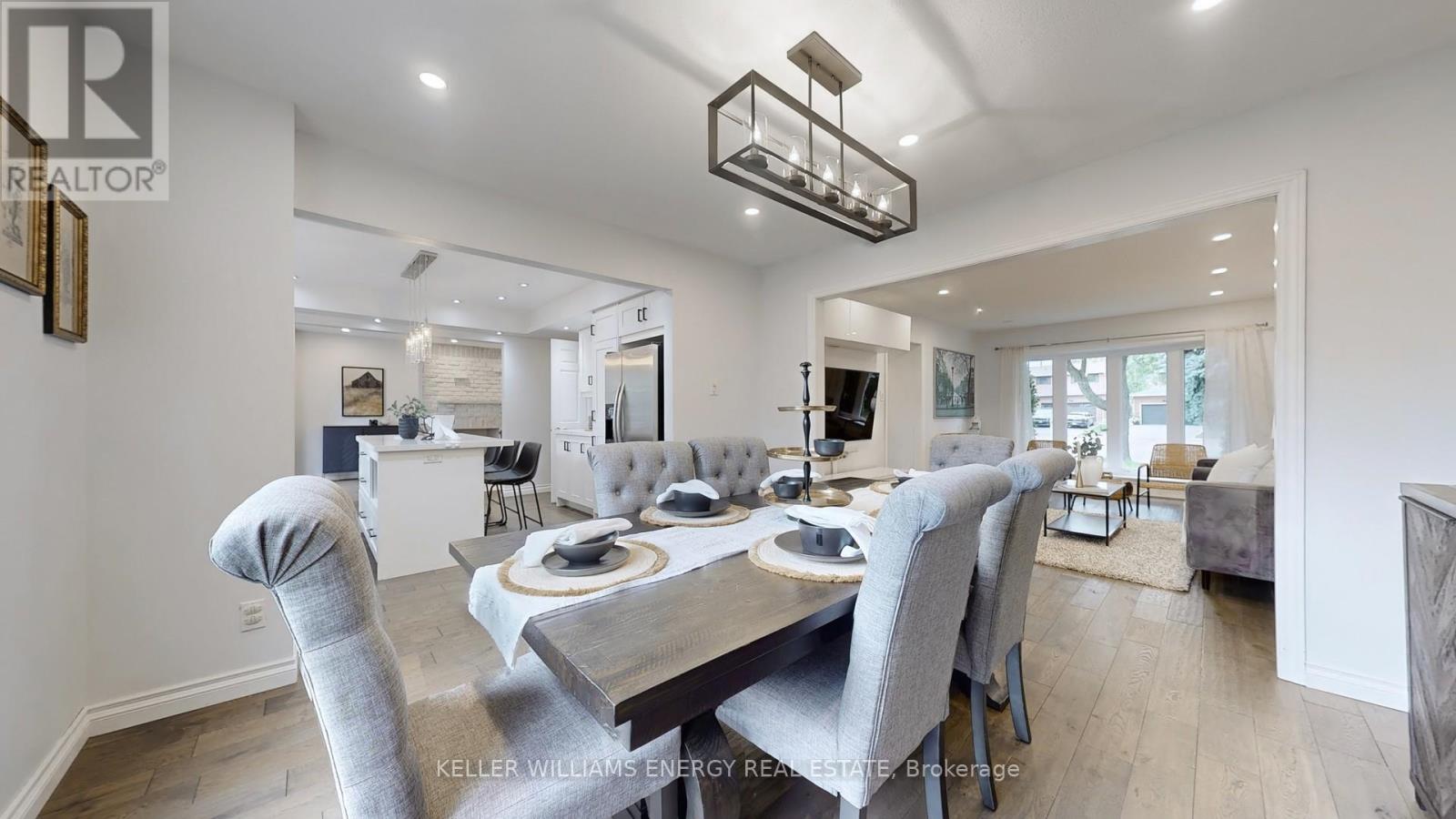 29 Fry Court, Markham (Markham Village), Ontario  L3P 4G9 - Photo 7 - N12479378