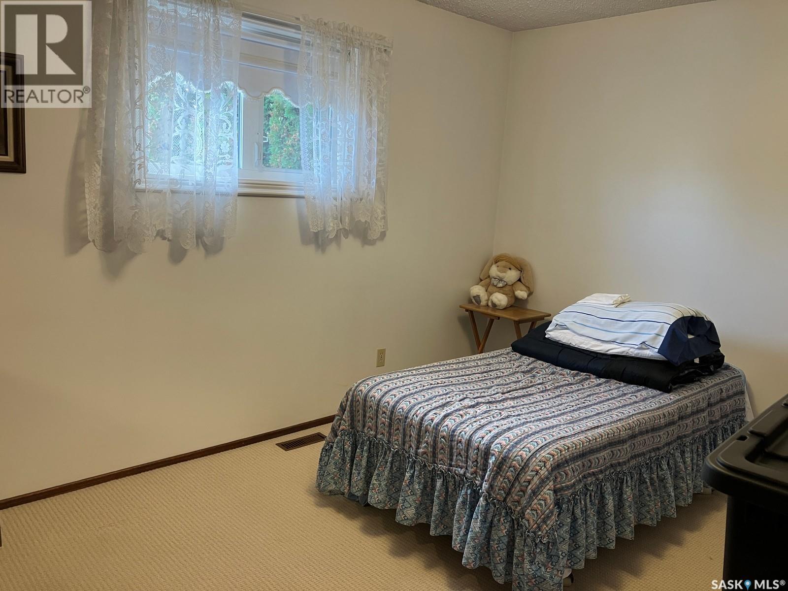 419 8th Avenue W, Nipawin, Saskatchewan  S0E 1E0 - Photo 19 - SK020845