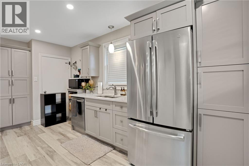 111 Franklin Street N, Kitchener, Ontario  N2A 1Y3 - Photo 9 - 40781342