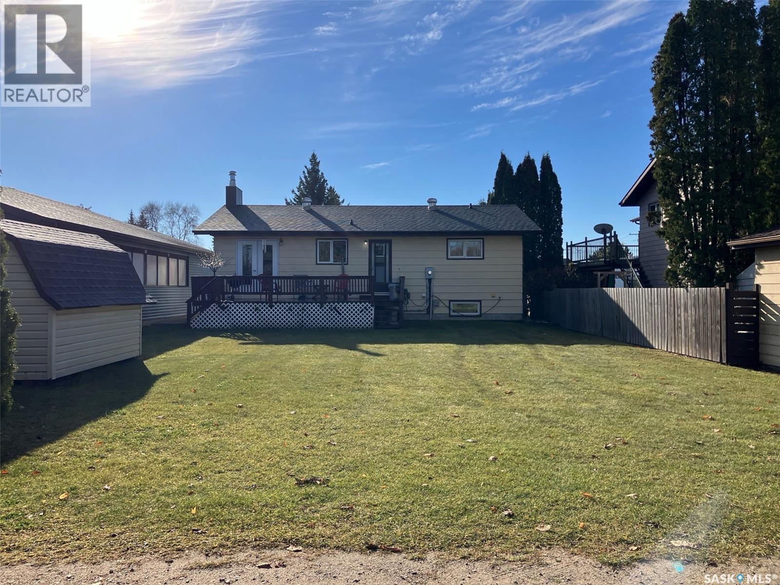 419 8th Avenue W, Nipawin, Saskatchewan  S0E 1E0 - Photo 44 - SK020845