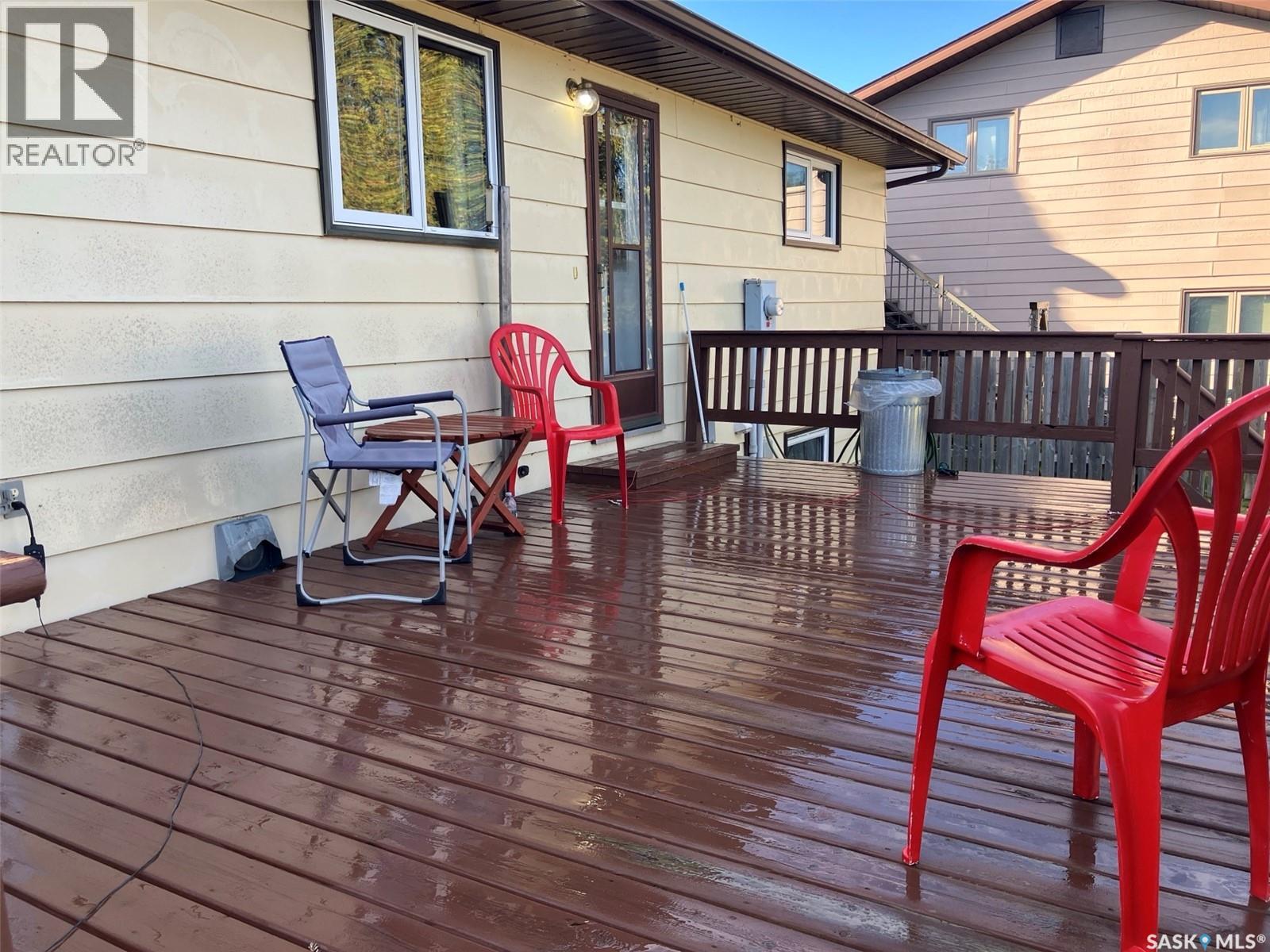 419 8th Avenue W, Nipawin, Saskatchewan  S0E 1E0 - Photo 40 - SK020845