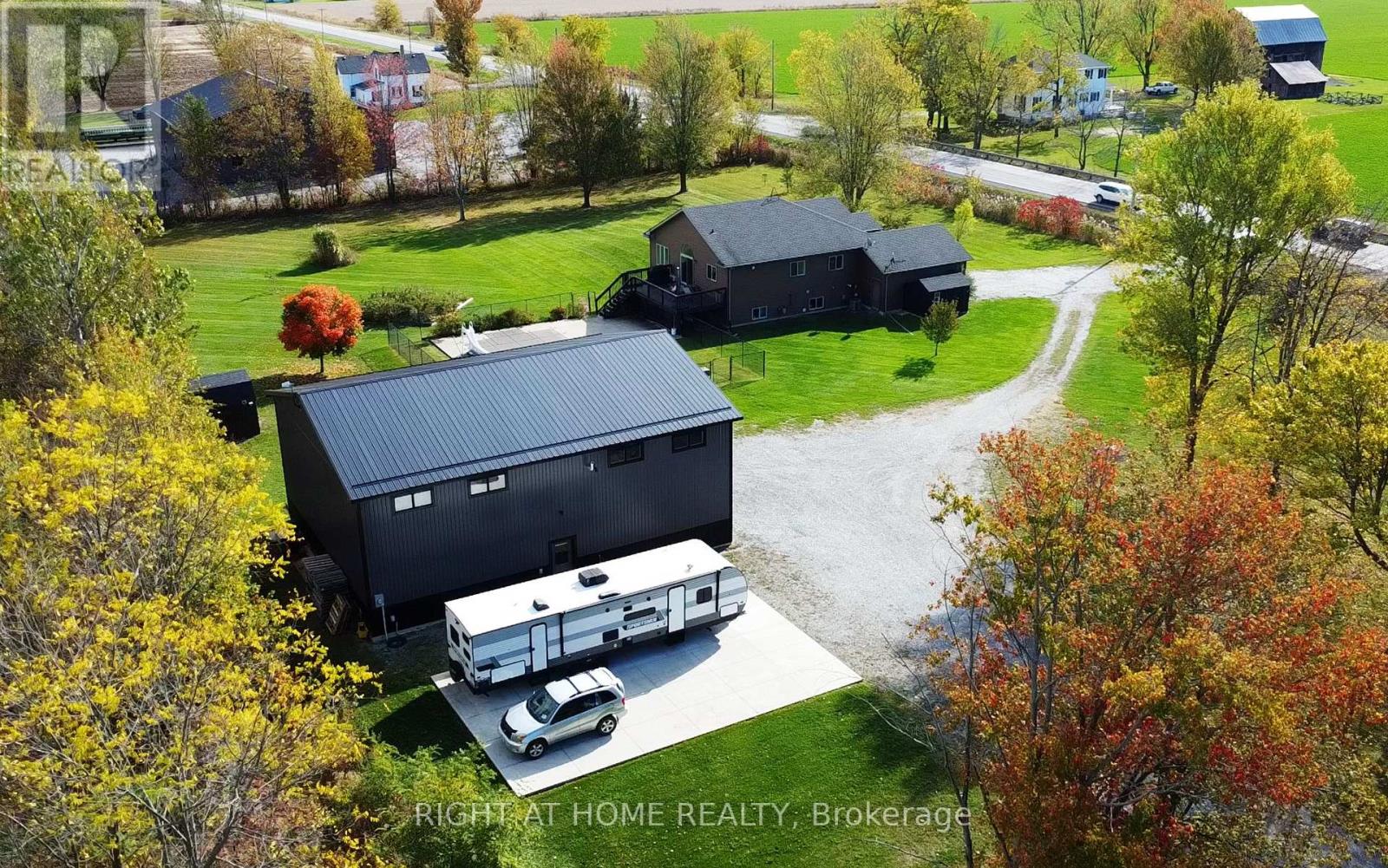 40996 Forks Road, Wainfleet (Marshville/winger), Ontario  L0S 1V0 - Photo 2 - X12459318