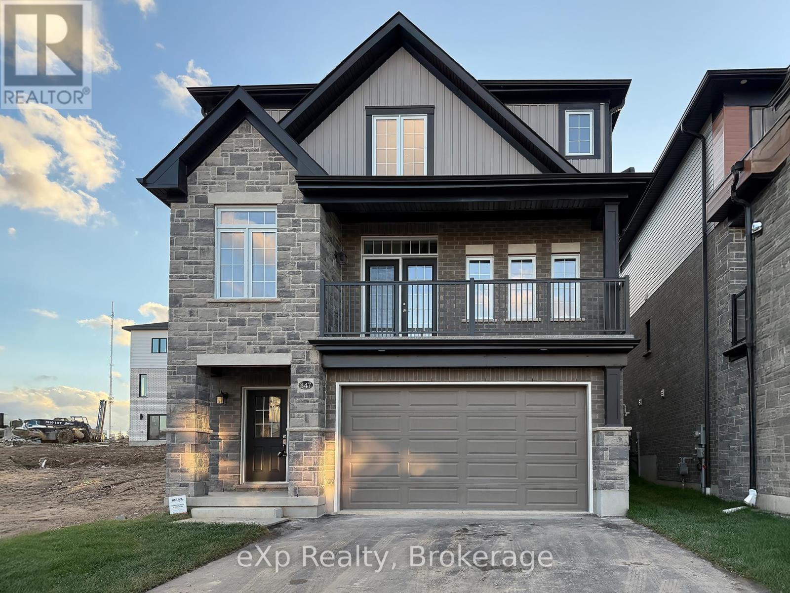 #upper - 347 Canada Plum Street, Waterloo, Ontario  N2V 0C3 - Photo 1 - X12479296