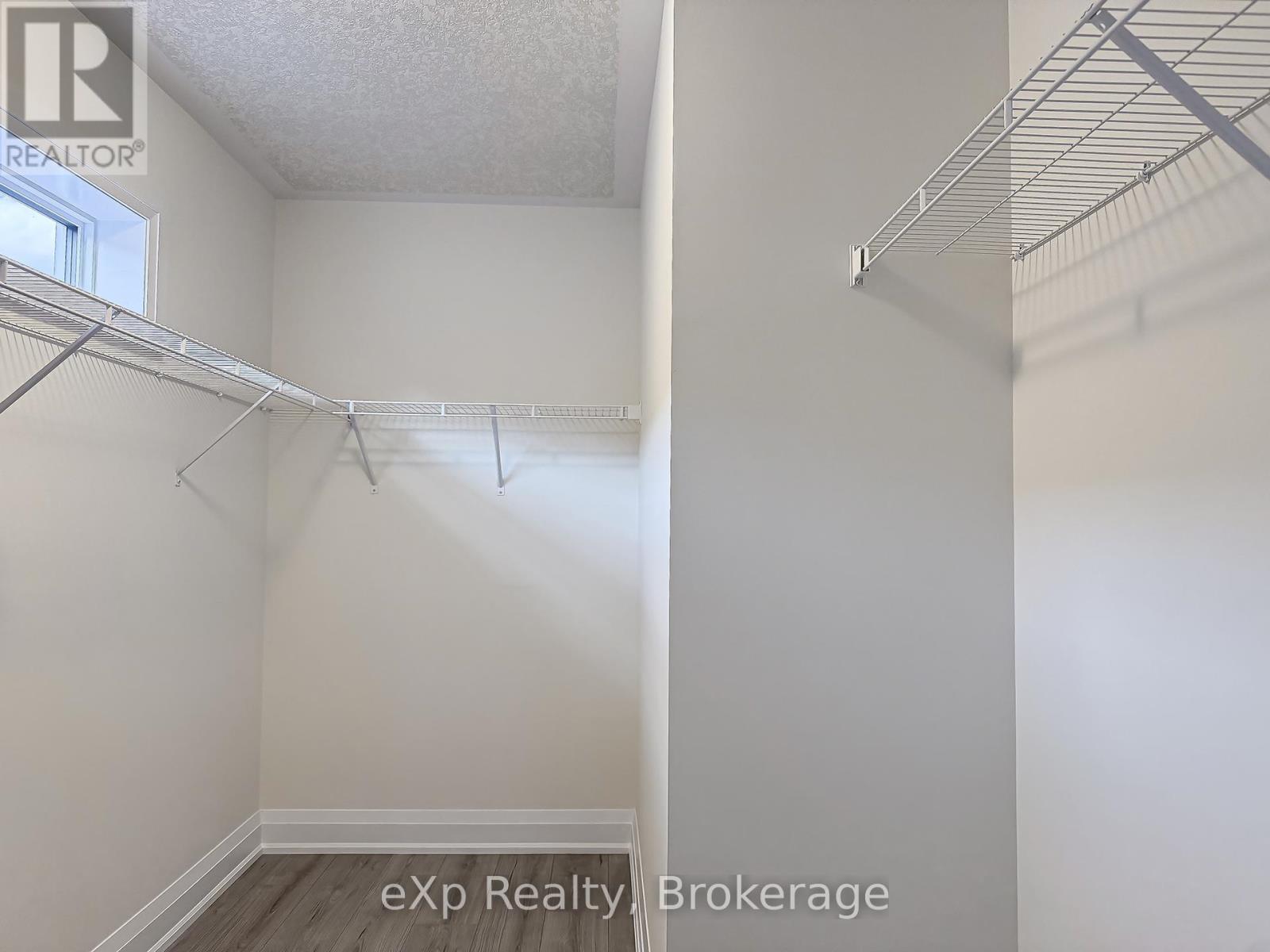 #upper - 347 Canada Plum Street, Waterloo, Ontario  N2V 0C3 - Photo 17 - X12479296