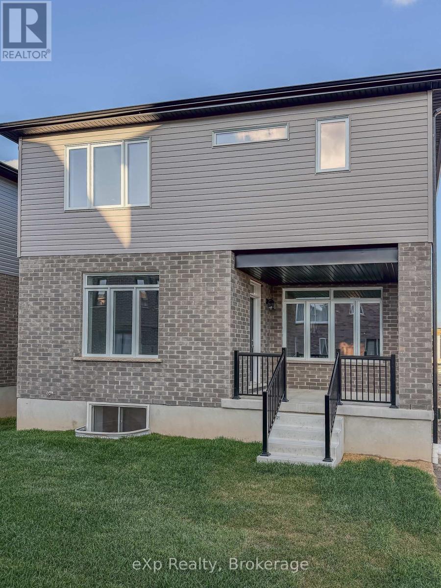 #upper - 347 Canada Plum Street, Waterloo, Ontario  N2V 0C3 - Photo 2 - X12479296