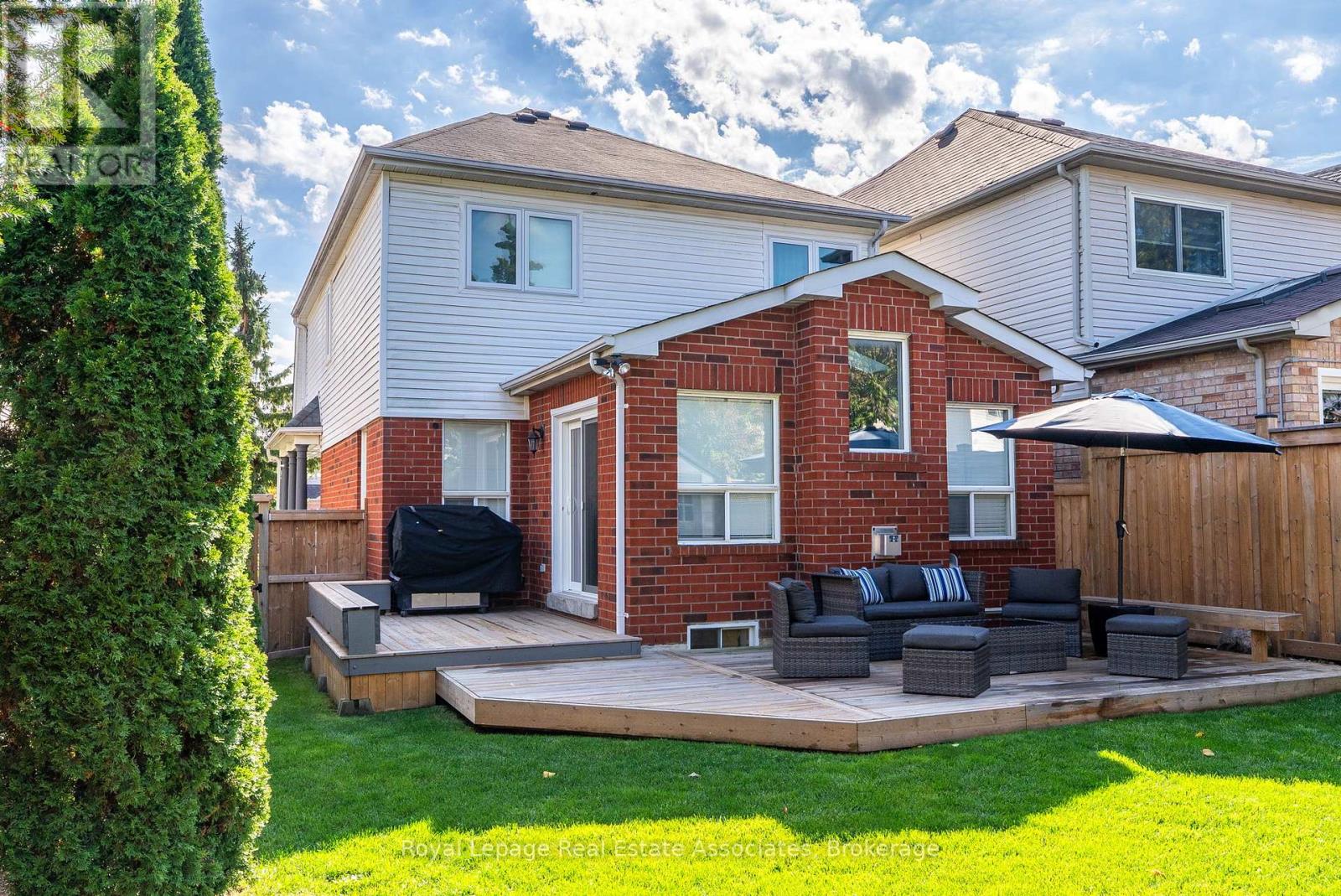 24 Spinning Lane, Whitby, Ontario  L1P 1M8 - Photo 44 - E12479271