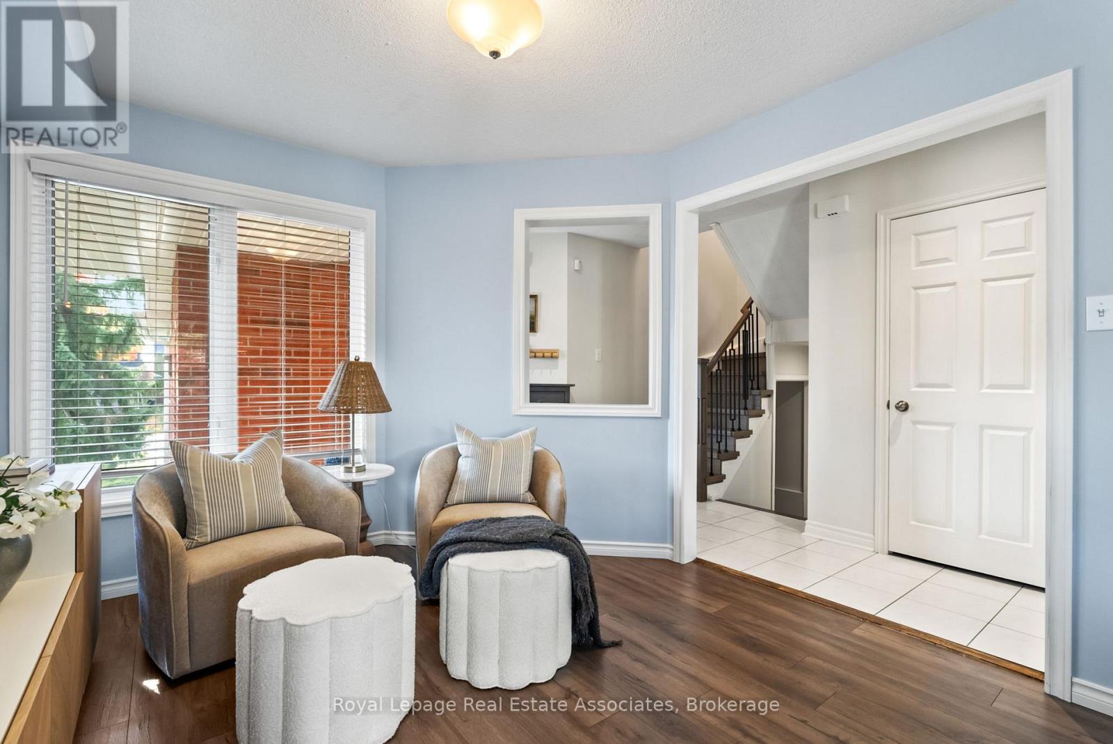 24 Spinning Lane, Whitby, Ontario  L1P 1M8 - Photo 5 - E12479271