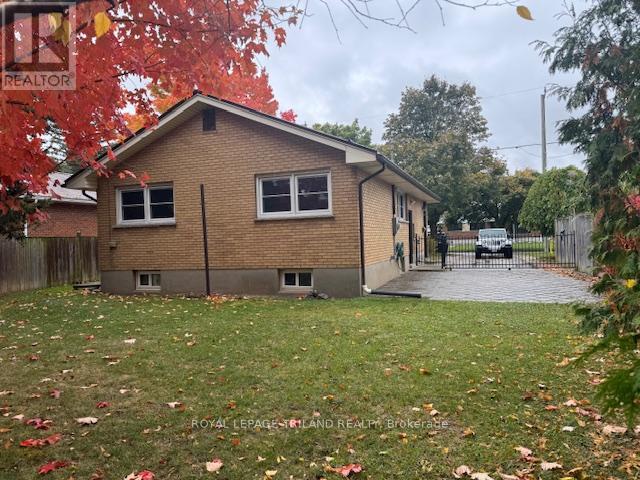 1938 Royal Crescent, London East (East I), Ontario  N5V 1N7 - Photo 15 - X12479317