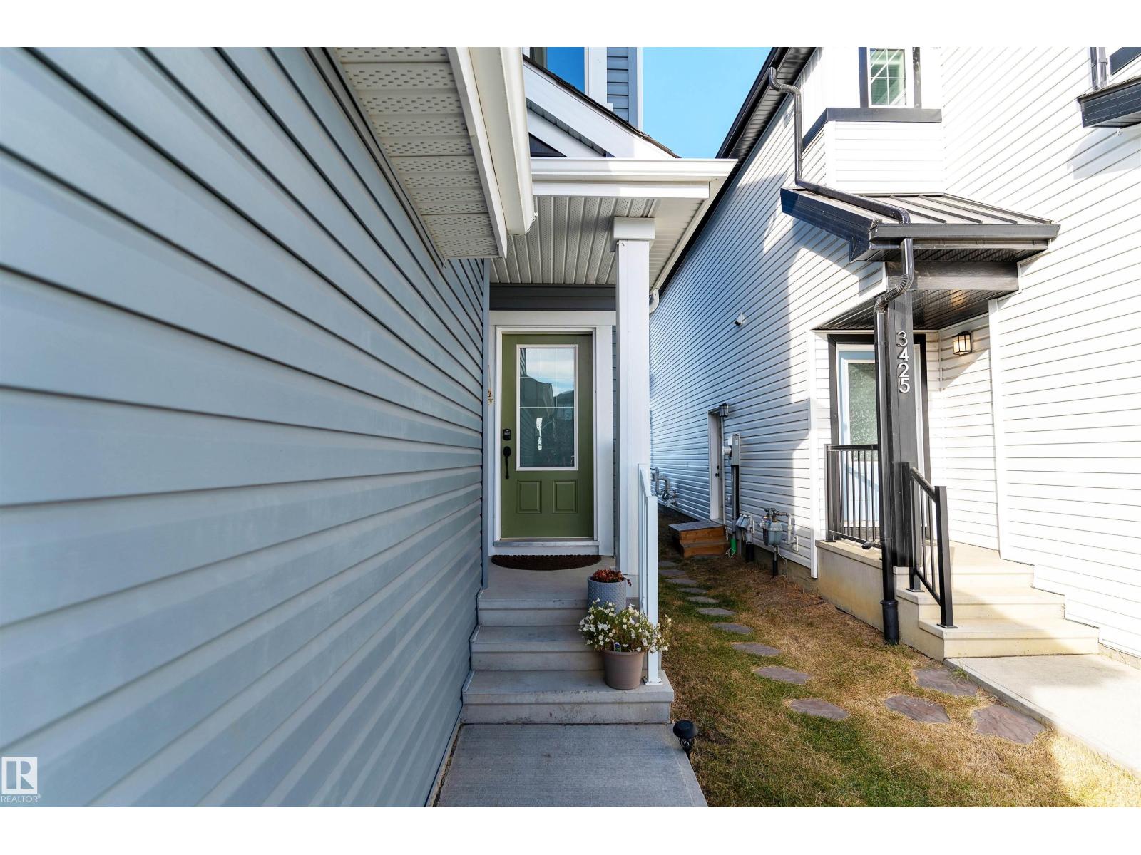 3427 Craig Ld Sw, Edmonton, Alberta  T6W 5B3 - Photo 2 - E4463257