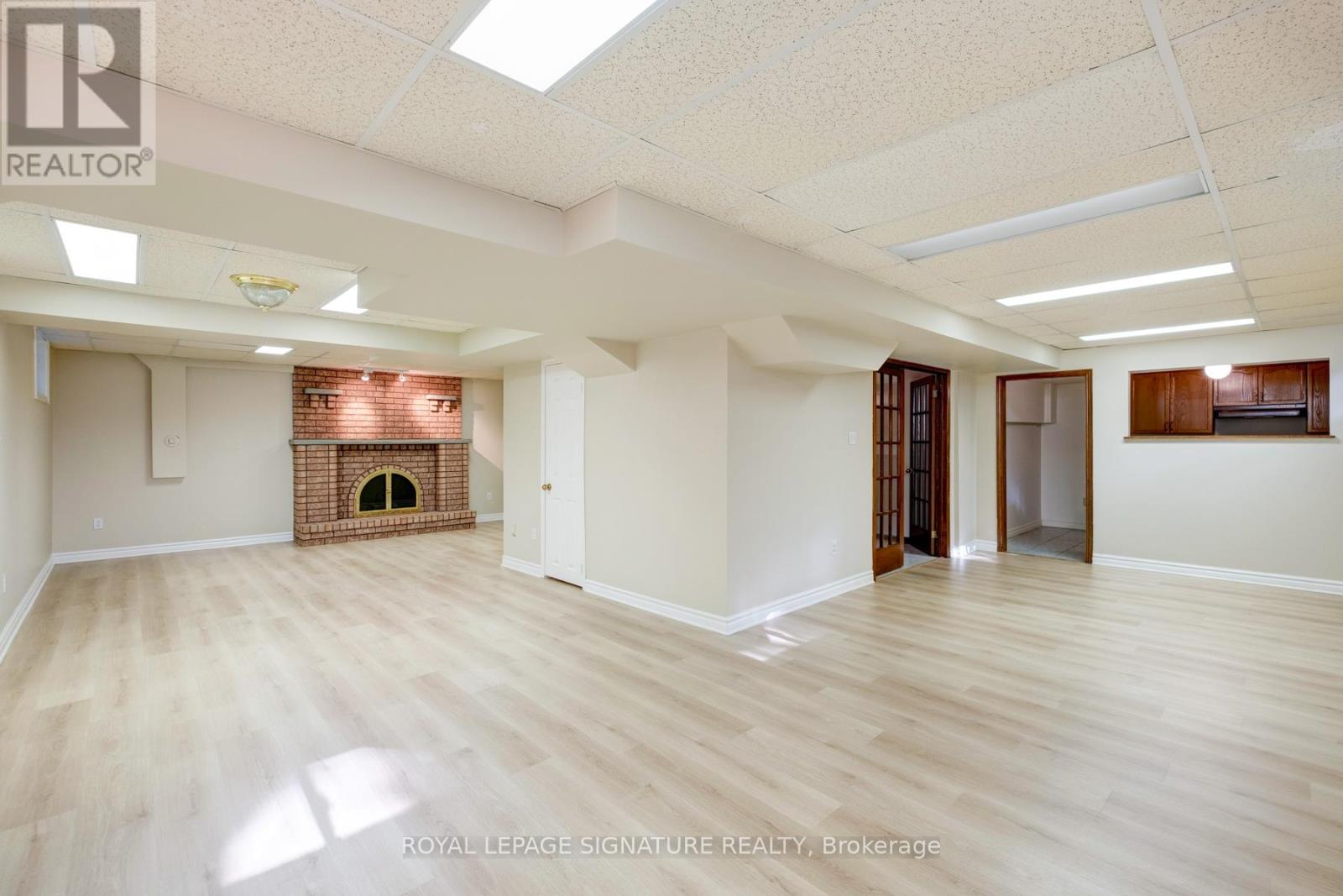4 Ruth Court, Whitchurch-Stouffville, Ontario  L4A 2E3 - Photo 31 - N12479234