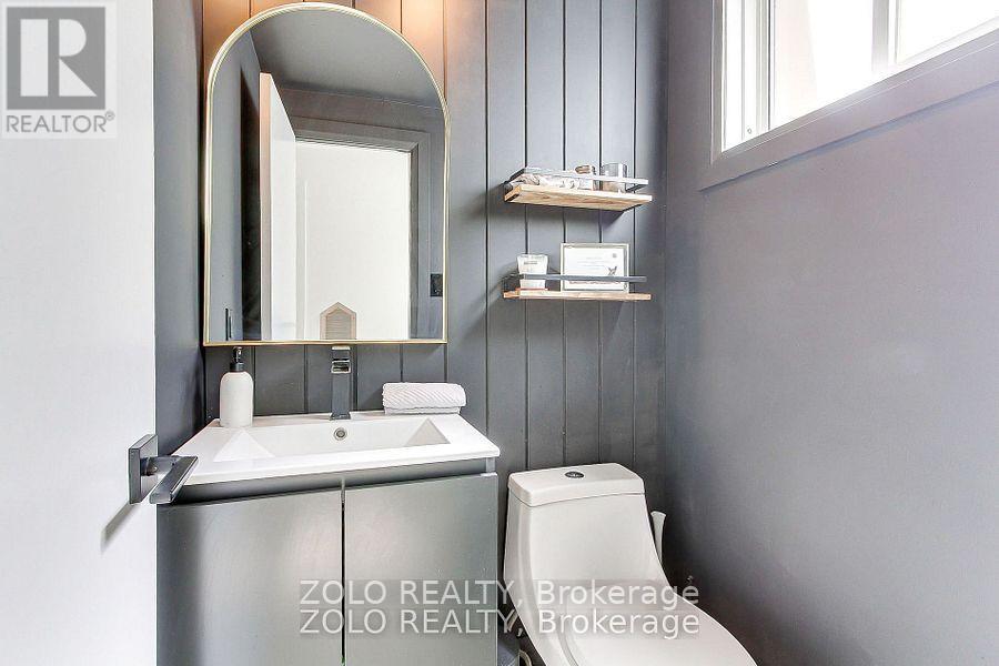 388 Terry Drive, Newmarket, Ontario  L3Y 5E7 - Photo 15 - N12479276