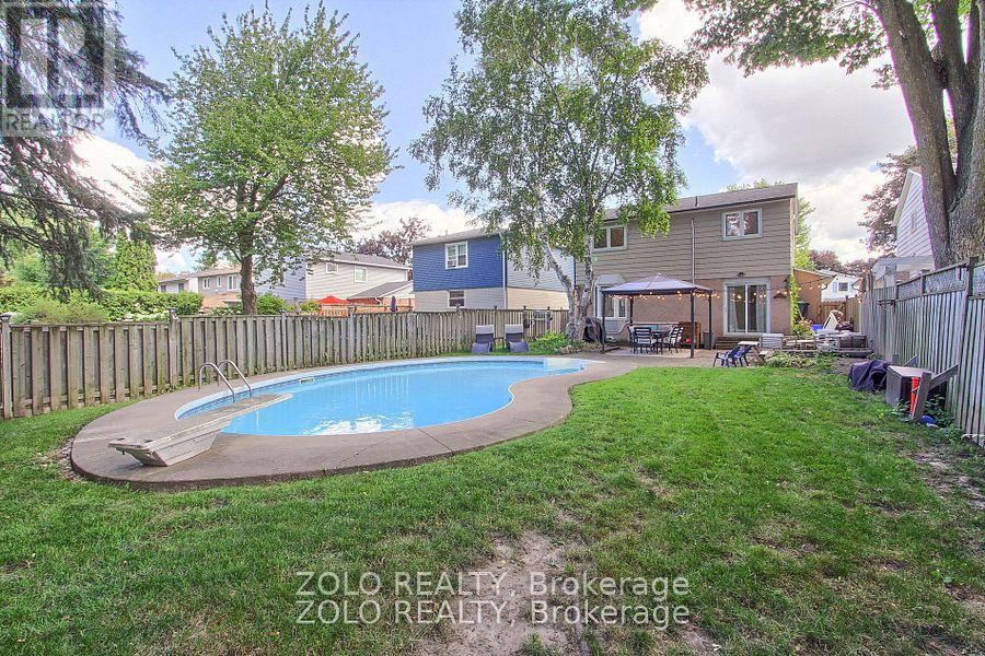 388 Terry Drive, Newmarket, Ontario  L3Y 5E7 - Photo 30 - N12479276