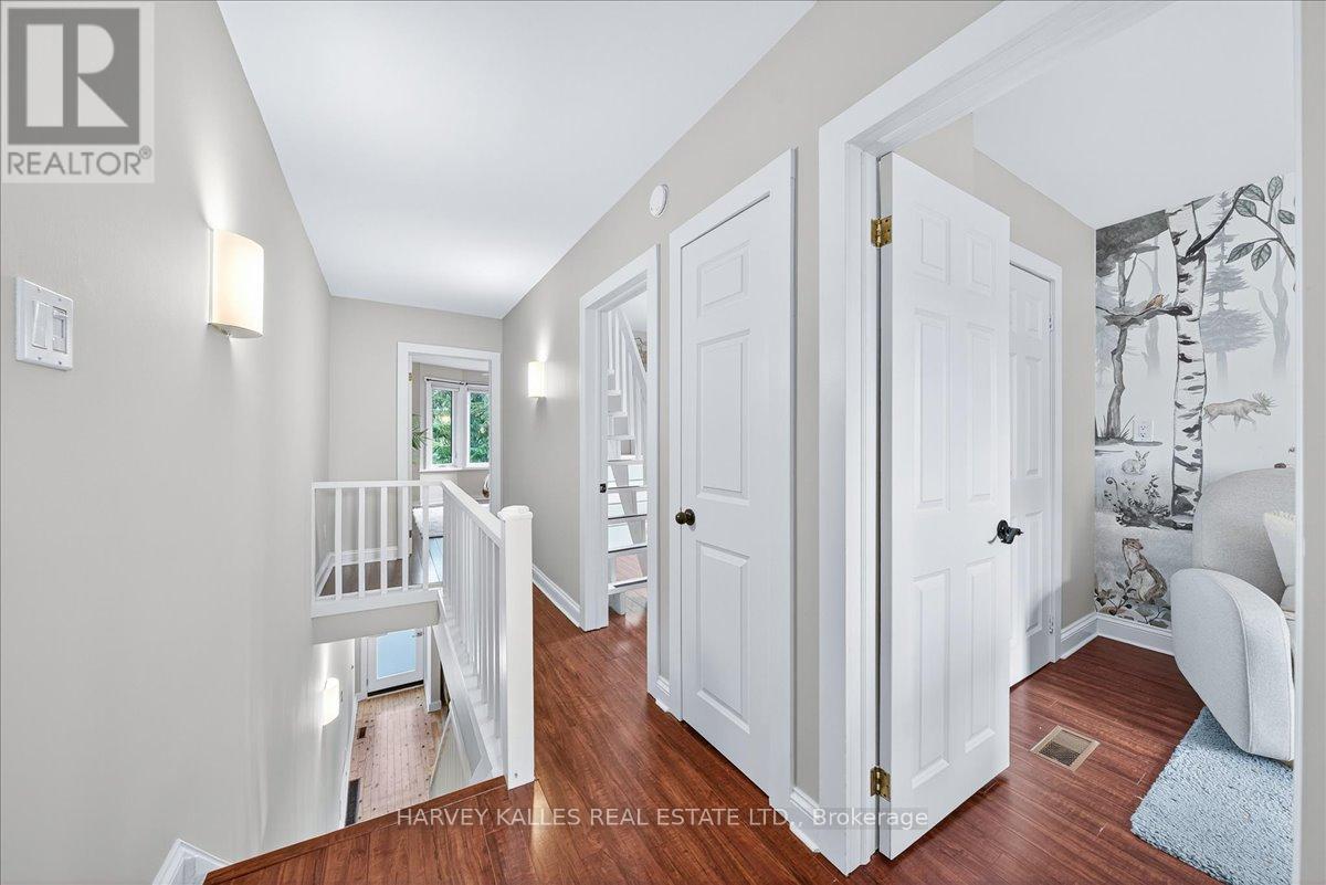 338 Bartlett Avenue N, Toronto, Ontario  M6H 3G7 - Photo 14 - W12479156