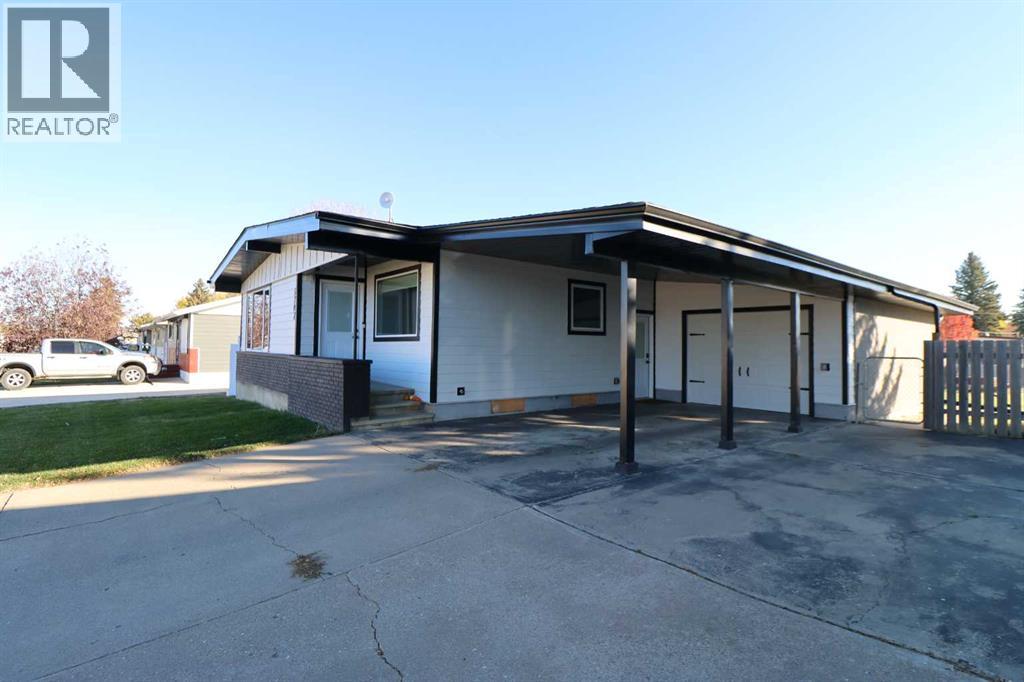 5707 50 St, Taber, Alberta  T1G 1K6 - Photo 3 - A2266345