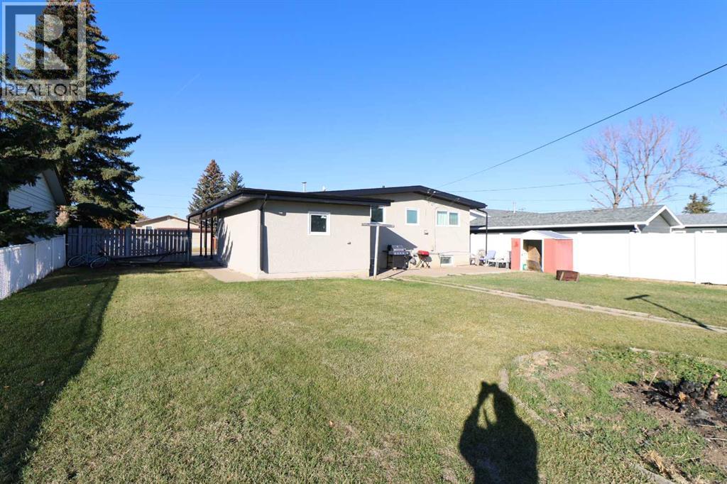 5707 50 St, Taber, Alberta  T1G 1K6 - Photo 5 - A2266345