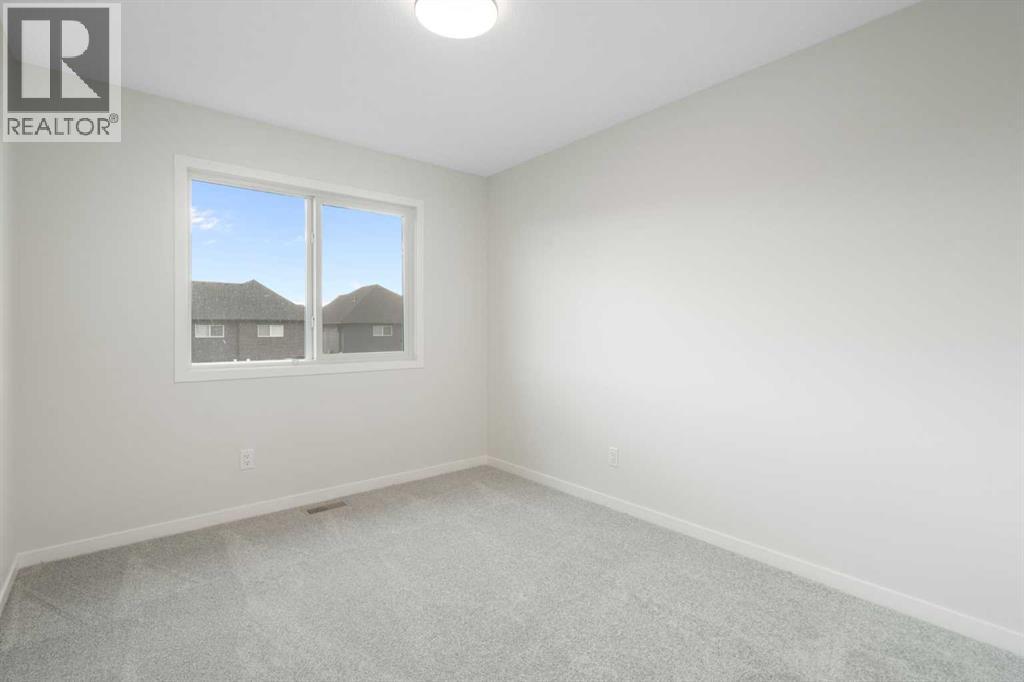 680 Buffaloberry Manor Se, Calgary, Alberta  T3M 3Z3 - Photo 31 - A2264770