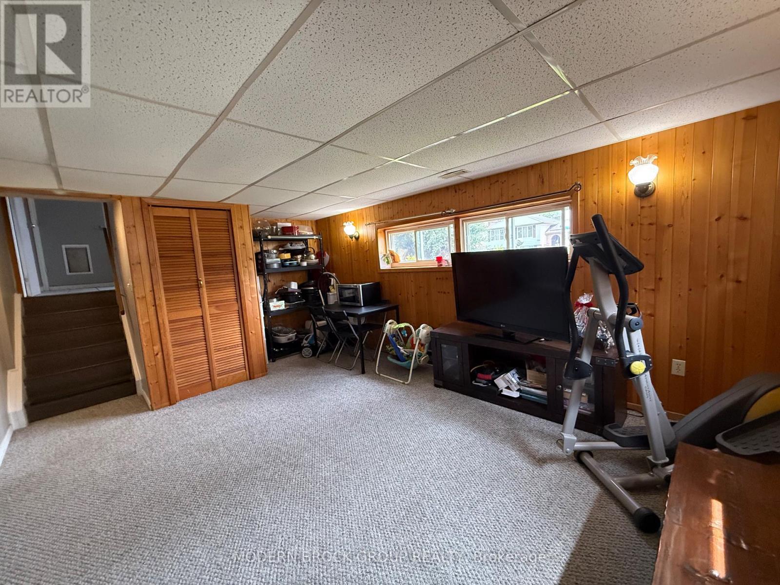 1350 Linden Crescent, Brockville, Ontario  K6V 6B6 - Photo 14 - X12479379