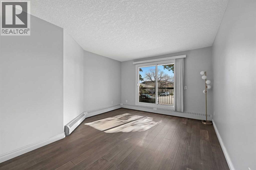 305, 60 38a Avenue Sw, Calgary, Alberta  T2S 2Z9 - Photo 12 - A2266030