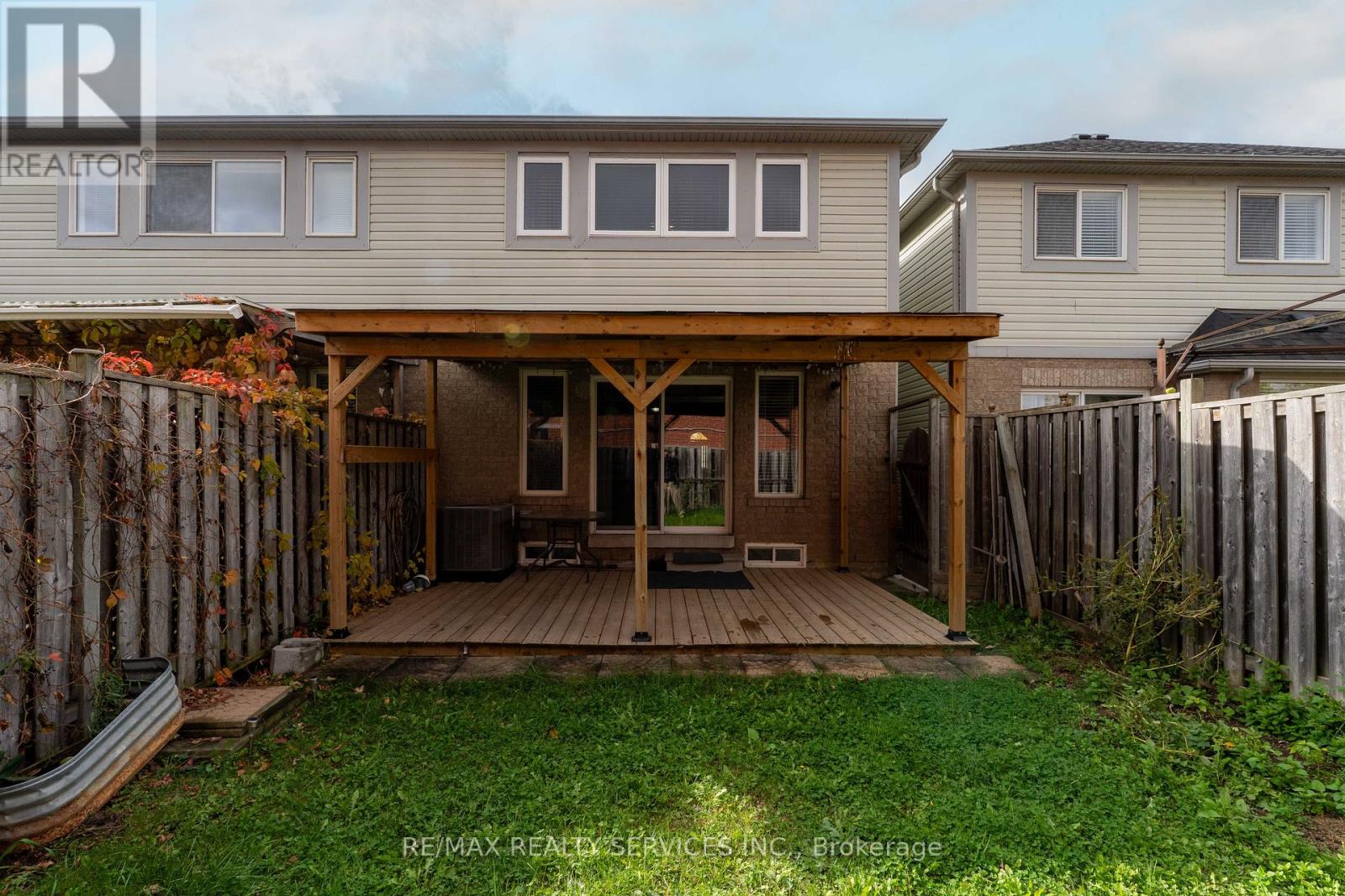 19 Traymore Street, Brampton, Ontario  L7A 2G2 - Photo 32 - W12479253