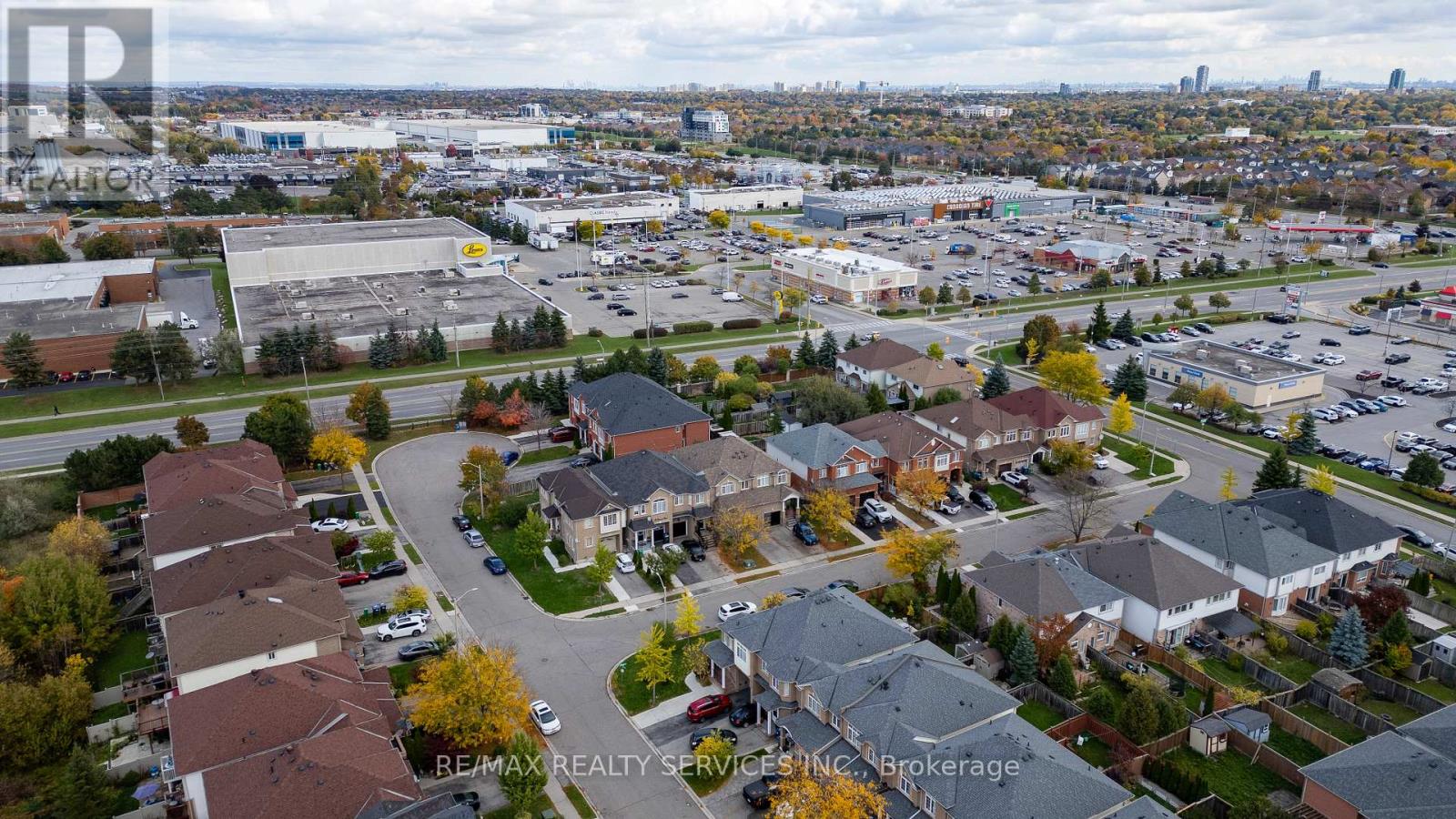 19 Traymore Street, Brampton, Ontario  L7A 2G2 - Photo 38 - W12479253