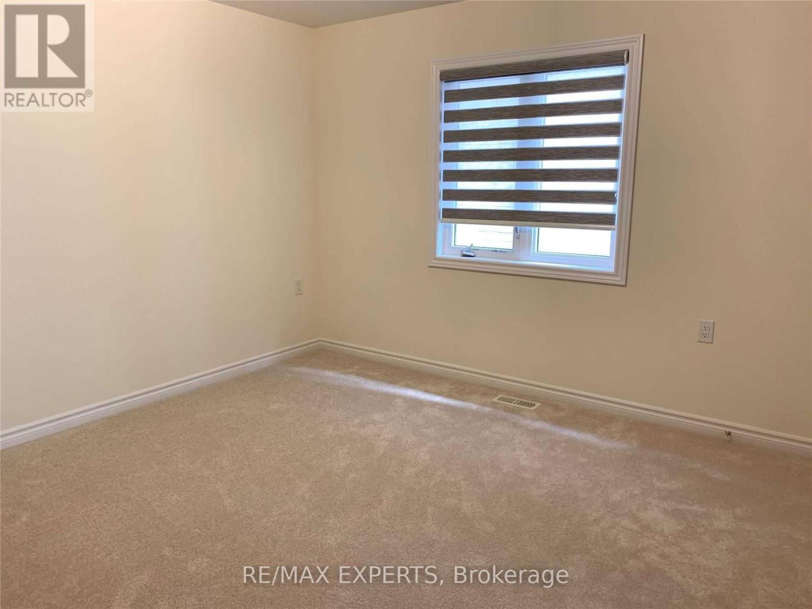 104 Benadir Avenue, Caledon, Ontario  L7C 4E7 - Photo 12 - W12479254