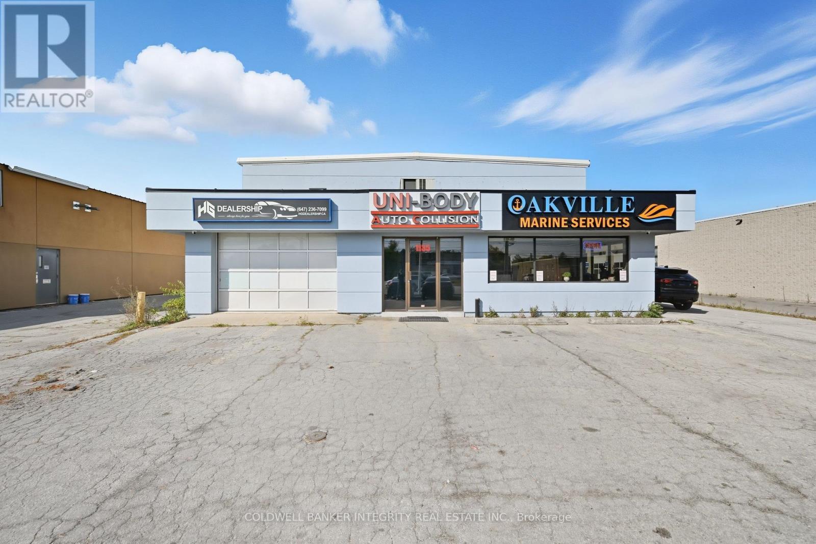 BUILDING - 1135 SPEERS ROAD, Oakville, Ontario