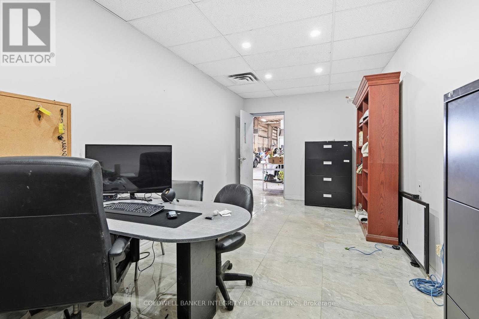 Building - 1135 Speers Road, Oakville, Ontario  L6L 2X5 - Photo 29 - W12479256